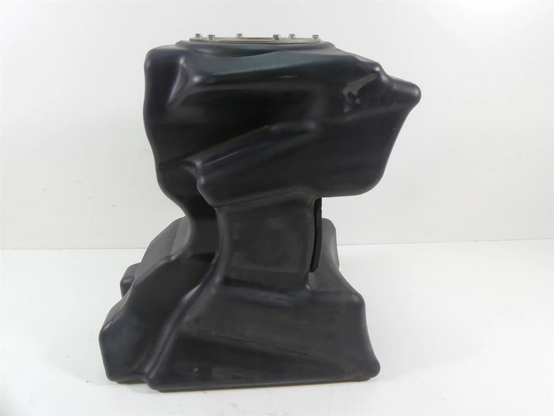2013 Harley Davidson VRSCF Muscle Plastic Fuel Gas Petrol Tank 61323-07A - Image 3