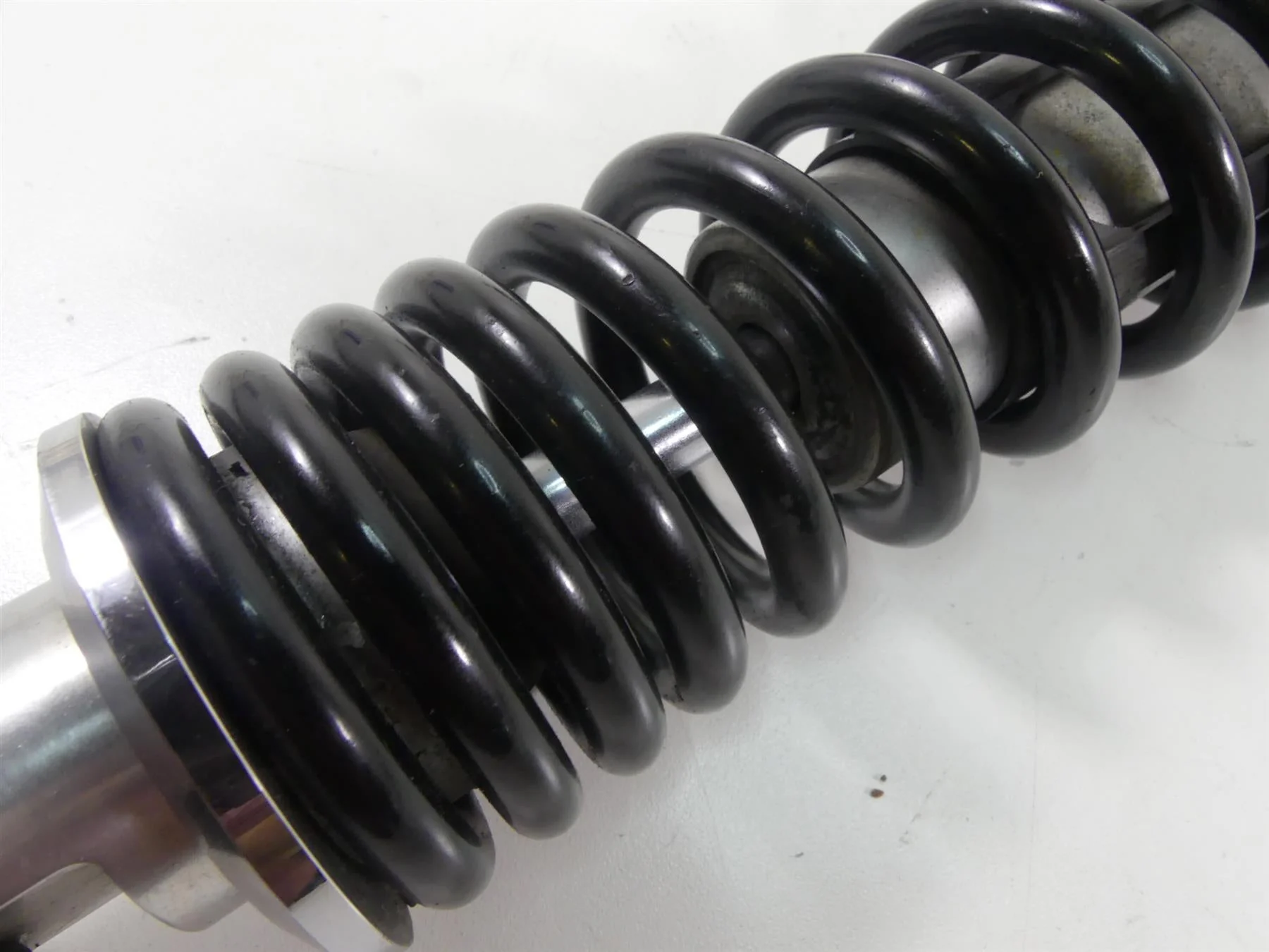 2013 Harley Davidson VRSCF Muscle Rear Shocks Damper 13" No Leaks 54617-09 - Image 7