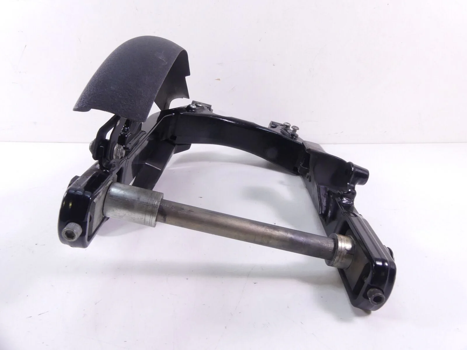2013 Harley FXDB Dyna Street Bob Rear Swingarm with 1" Axle 47820-10 - Image 4