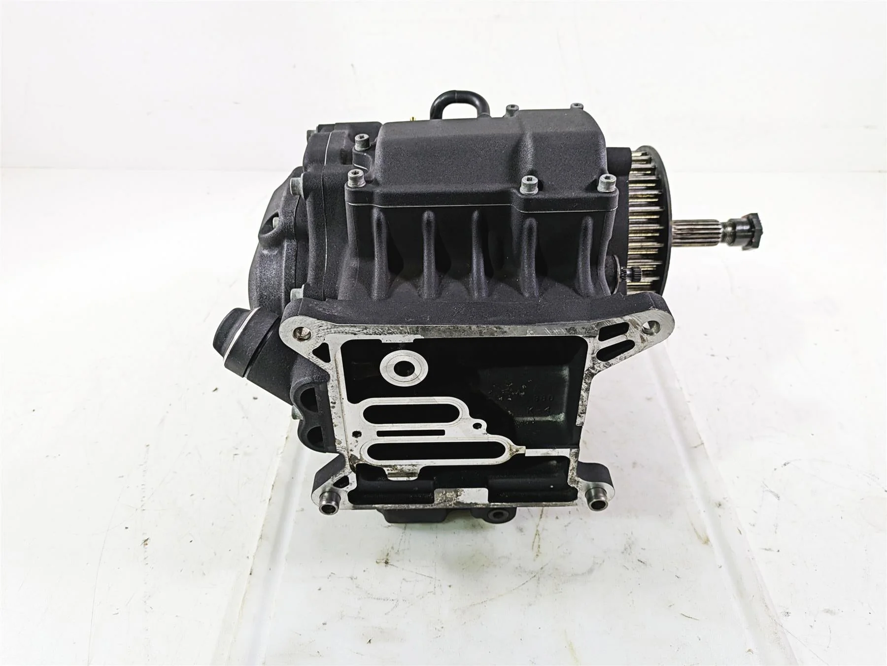 2013 Harley FXDWG Dyna Wide Glide 6-Speed Transmission Gear Box  33083-10A - Image 5