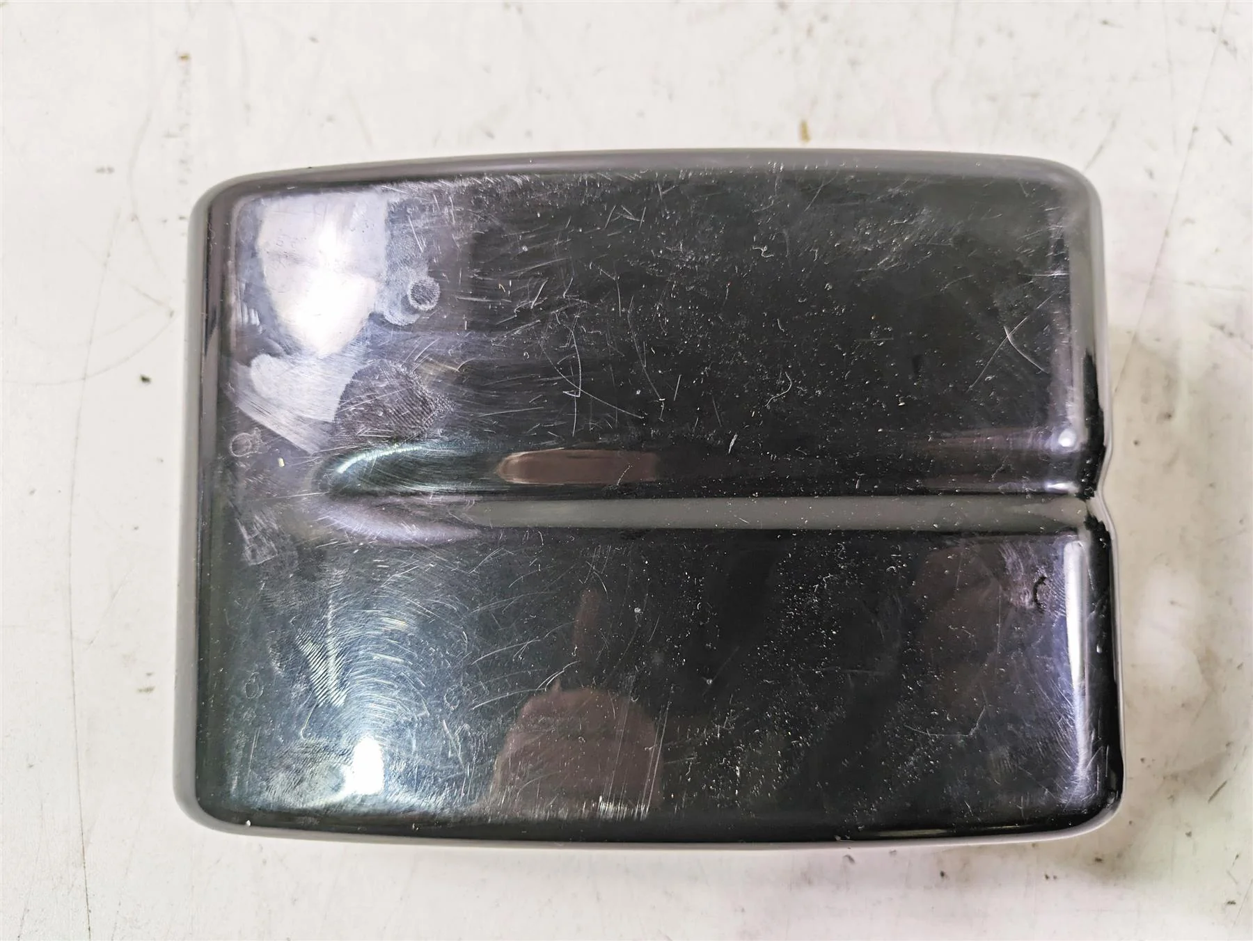 2013 Harley FXDWG Dyna Wide Glide Electrical Tray Stay & Cover 70367-12 66361-12 - Image 11