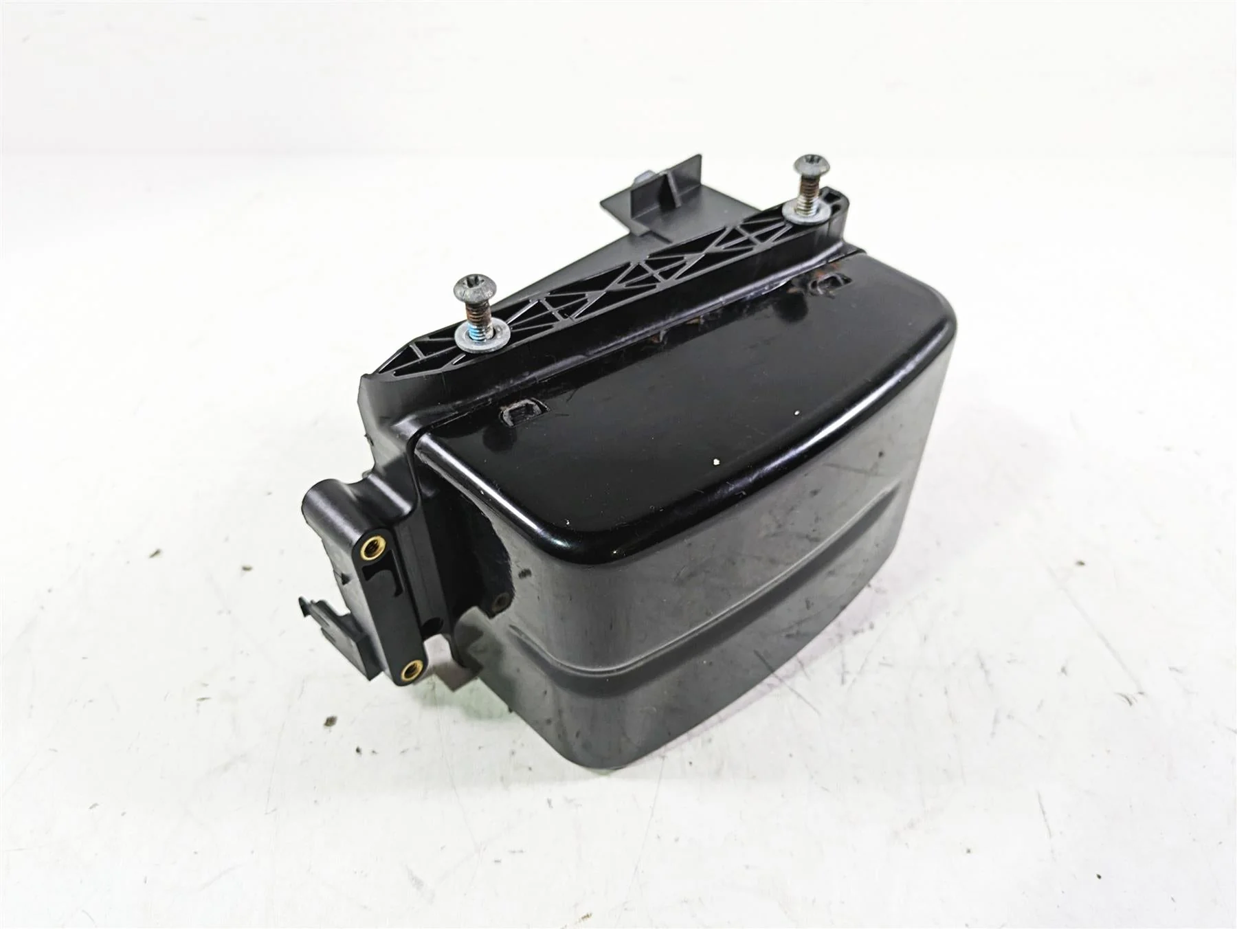 2013 Harley FXDWG Dyna Wide Glide Electrical Tray Stay & Cover 70367-12 66361-12 - Image 12