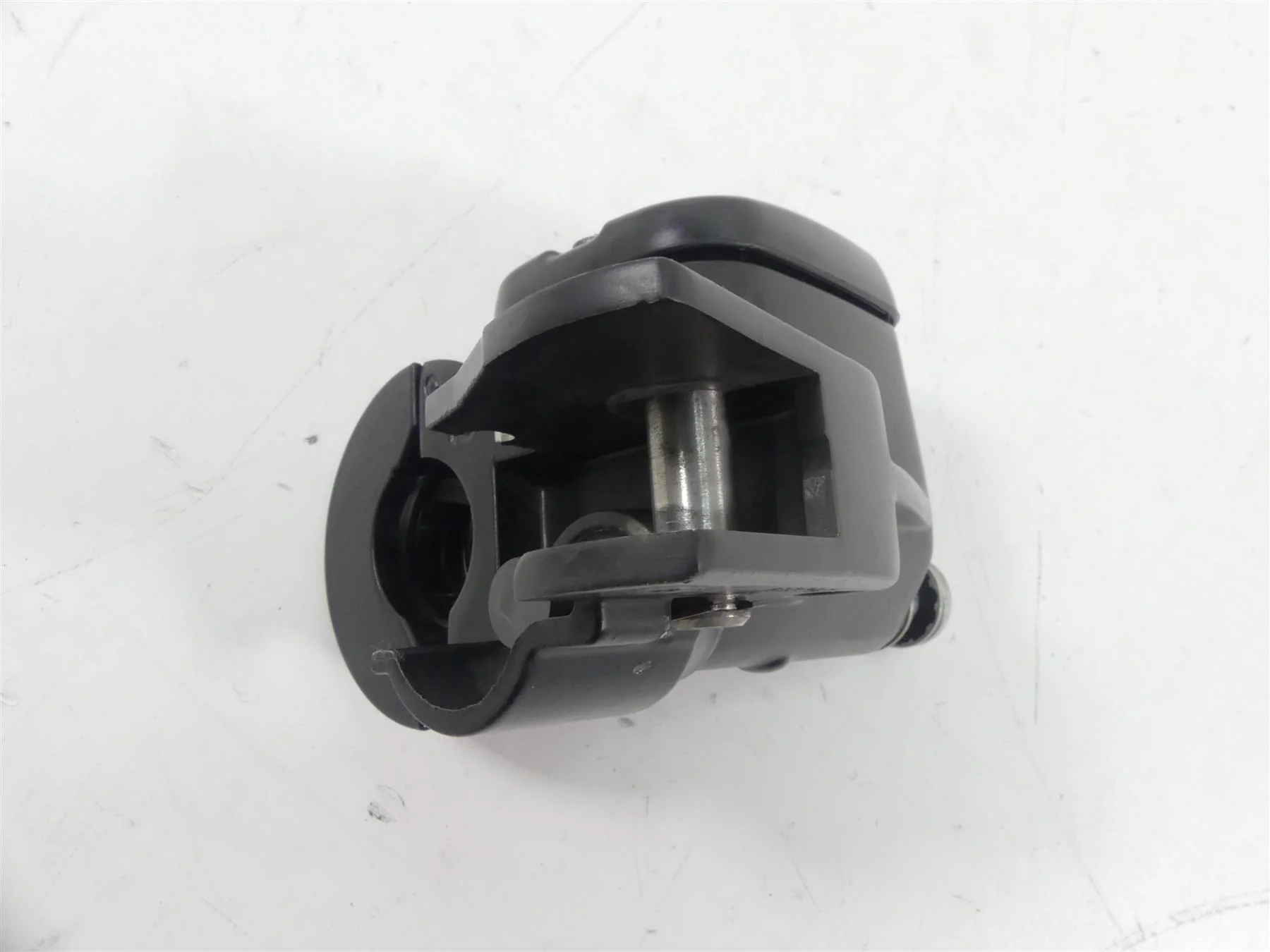 2013 Harley FXDWG Dyna Wide Glide Front 9/16 Brake Master Cylinder 45029-11 - Image 3