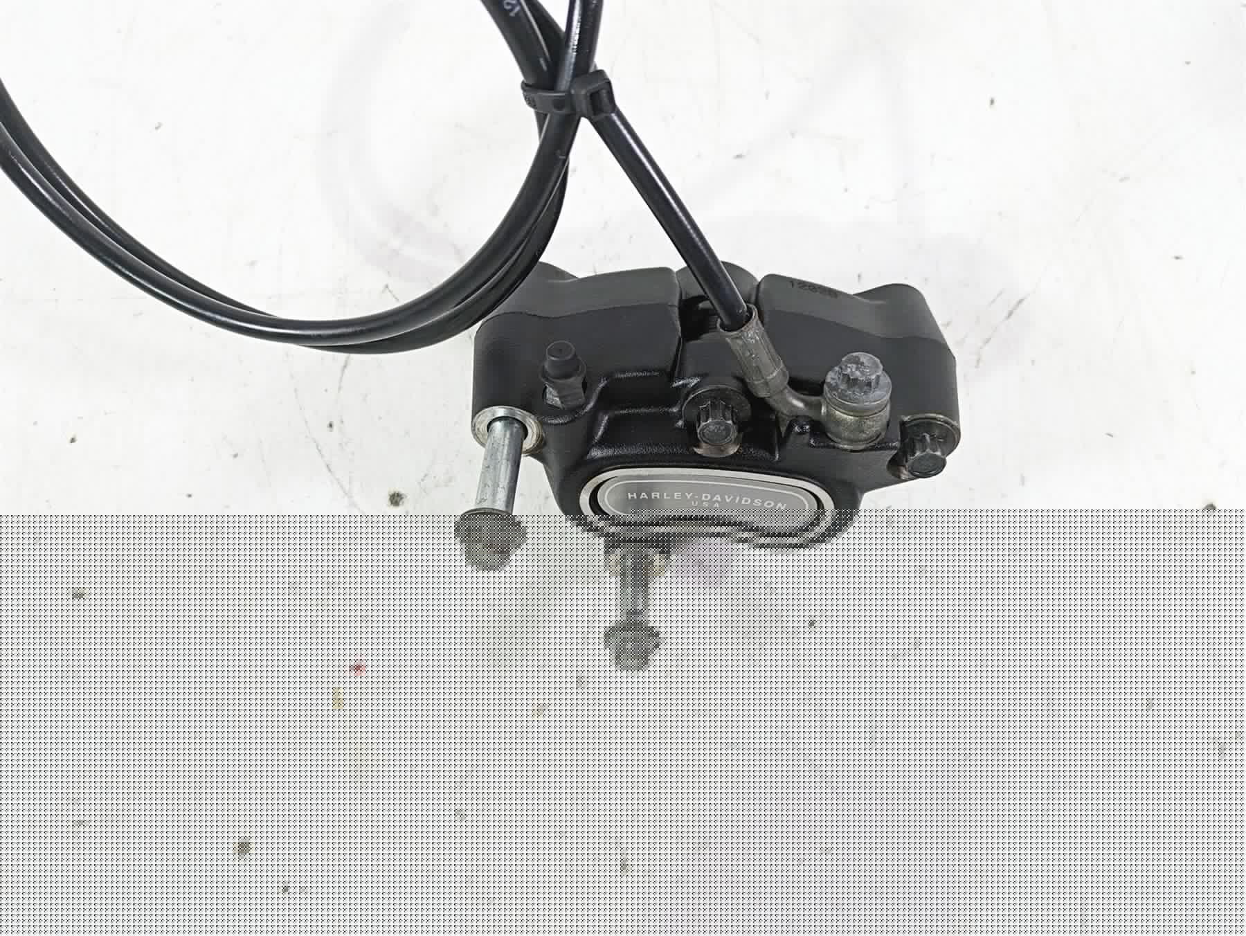2013 Harley FXDWG Dyna Wide Glide Front Brake Caliper + Line - Read 41300001 - Image 5