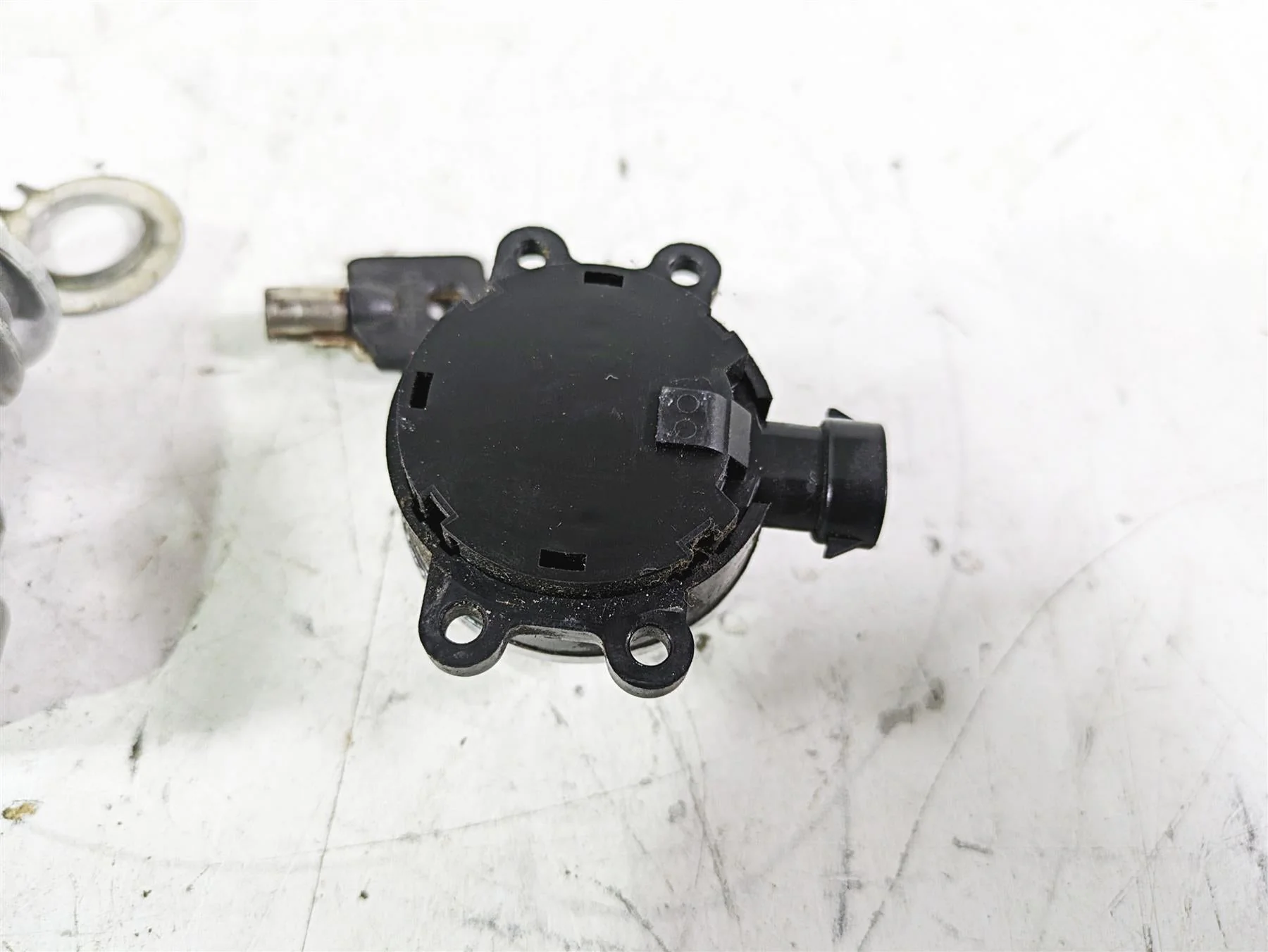 2013 Harley FXDWG Dyna Wide Glide Ignition Switch + Steering Lock Read 71475-06B - Image 7