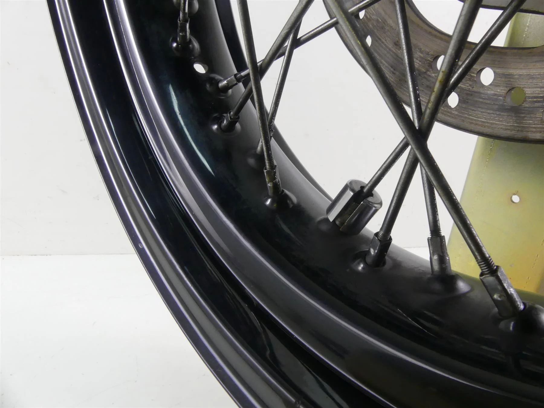 2013 Harley FXDWG Dyna Wide Glide Rear 17x4.5 Rear Wheel Rim -Read 41430-09A - Image 11