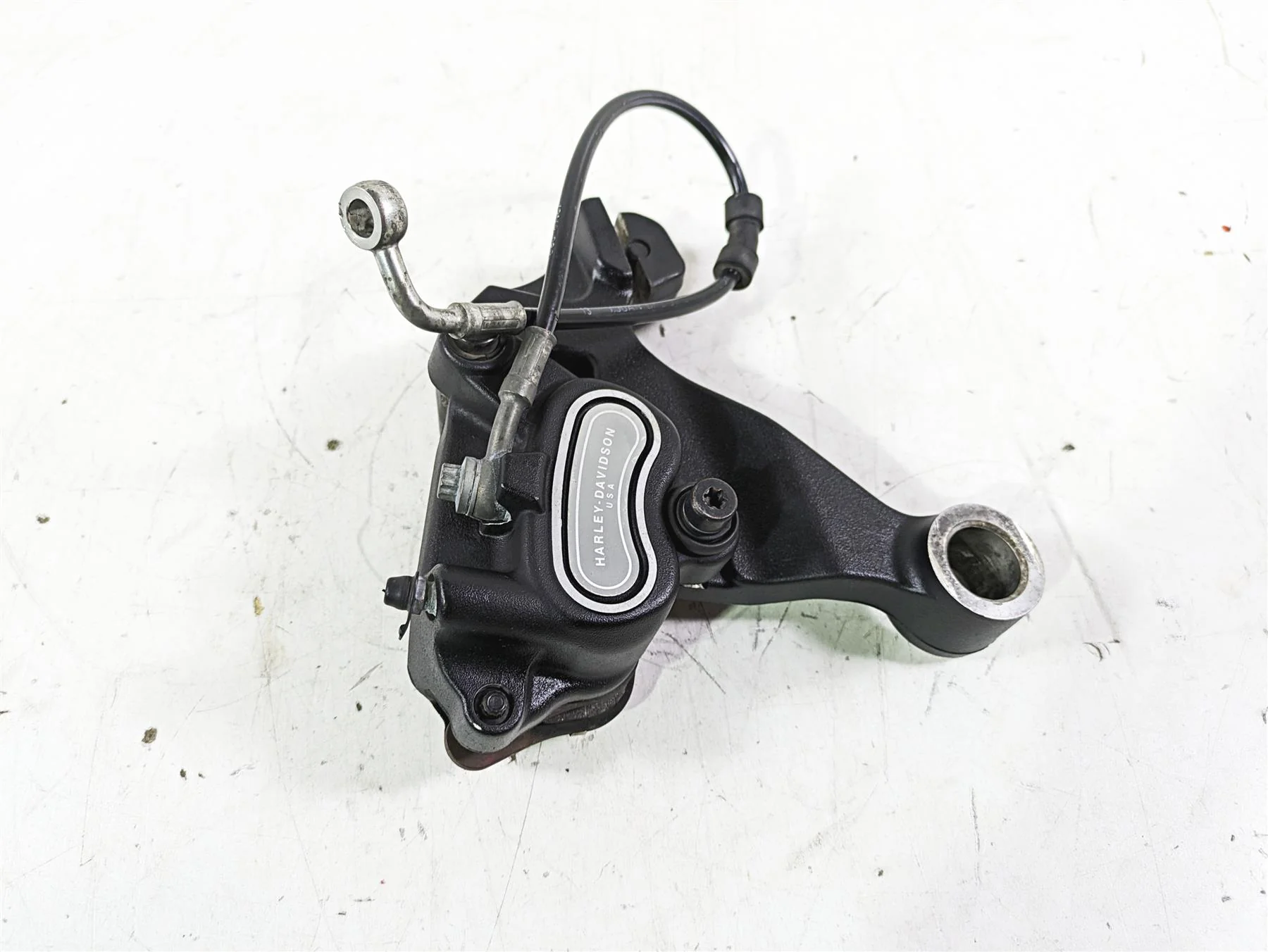 2013 Harley FXDWG Dyna Wide Glide Rear Brake Caliper 25mm + Line 40908-08 - Image 4