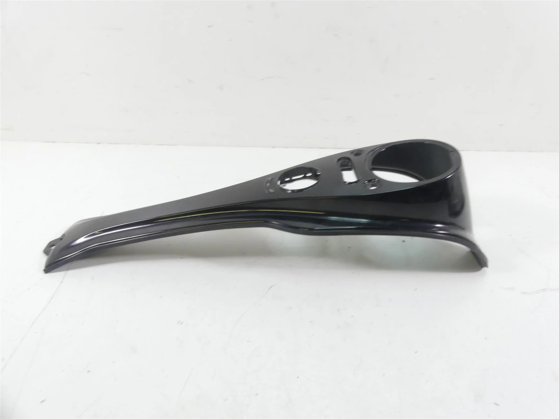 2013 Harley FXDWG Dyna Wide Glide Tank Dash Speedometer Cover Panel 70900048 - Image 2