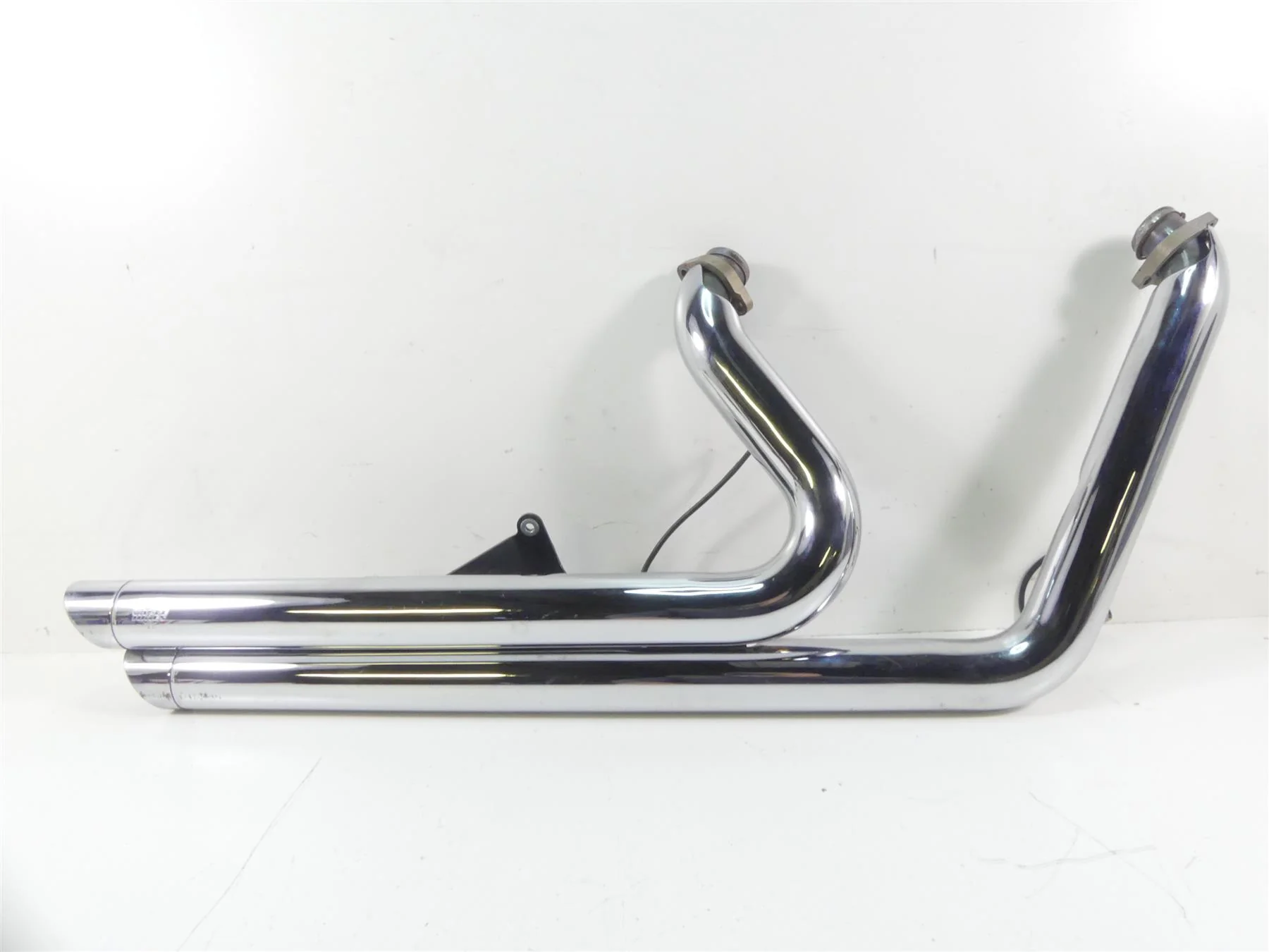2013 Harley FXDWG Dyna Wide Glide Vance Hines Big Shots Staggered Exhaust 17935