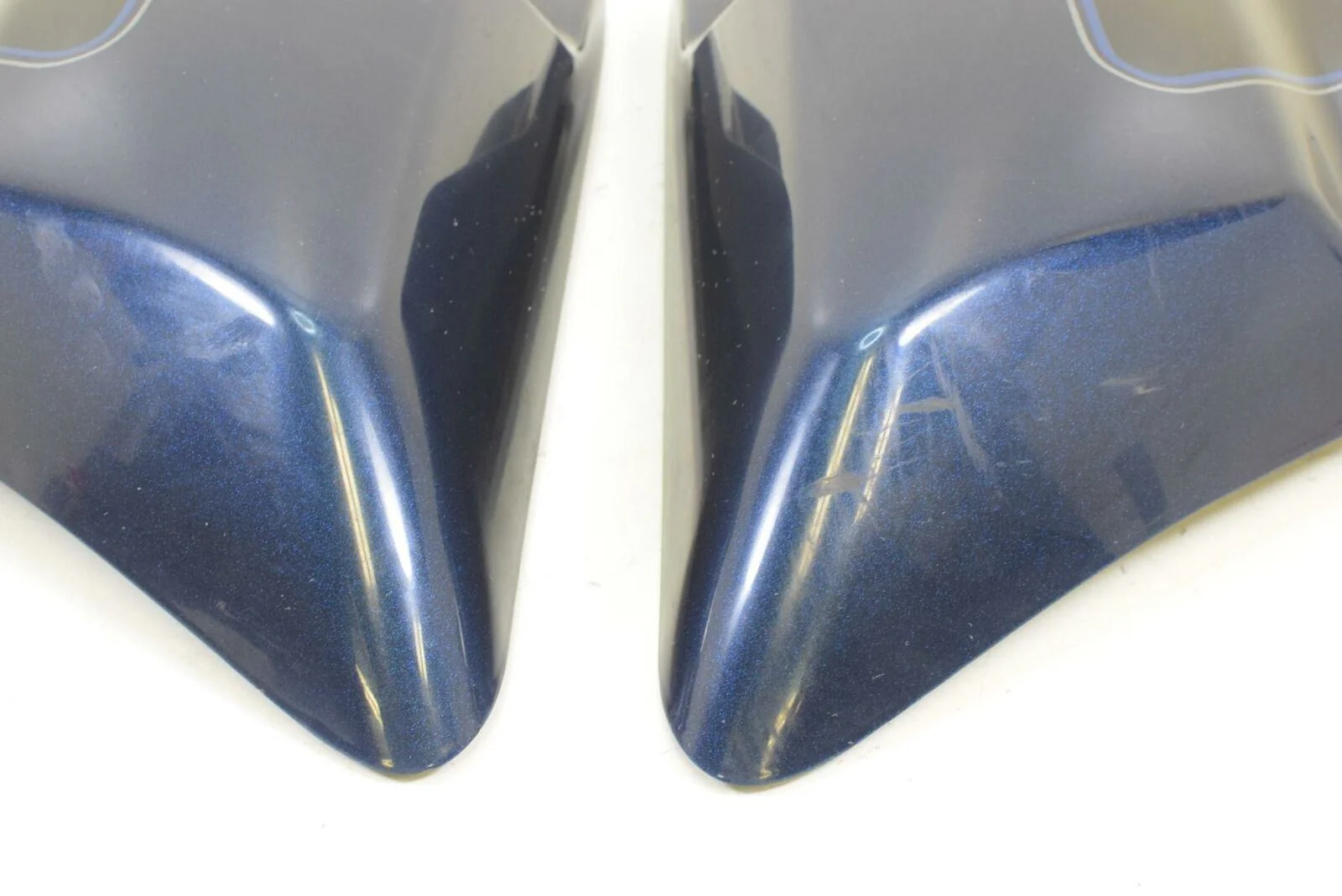 2013 Harley Touring FLHTCU Electra Glide Side Cover Set    66048-09A 66250-09 - Image 5