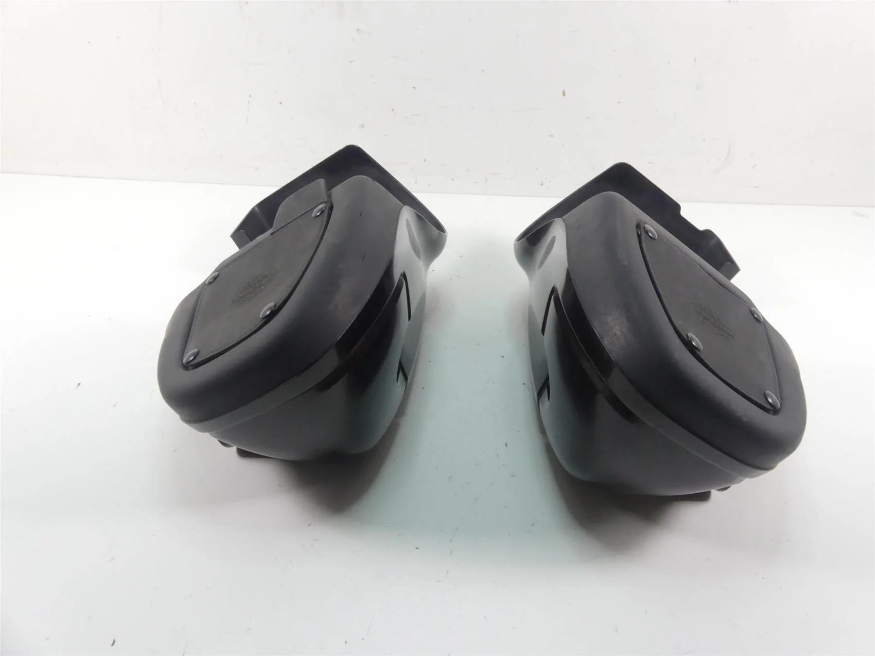 2013 Harley Touring FLHTK Electra Glide Lower Leg Fairing Set 58816-05 58817-05 - Image 3
