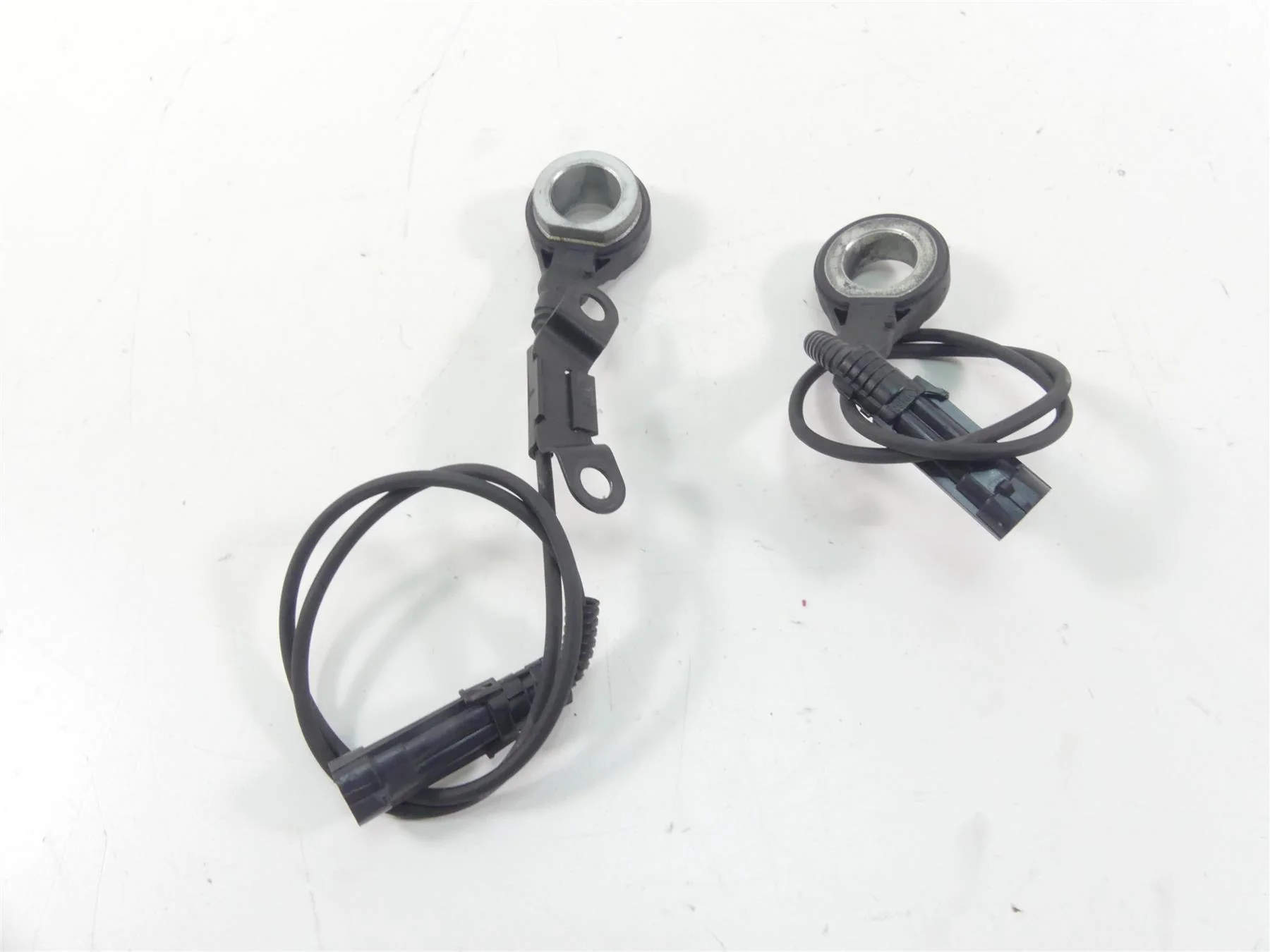 2013 Harley Touring FLHTP Electra Glide Abs Brake Wheel Speed Sensors 40615-08 - Image 3
