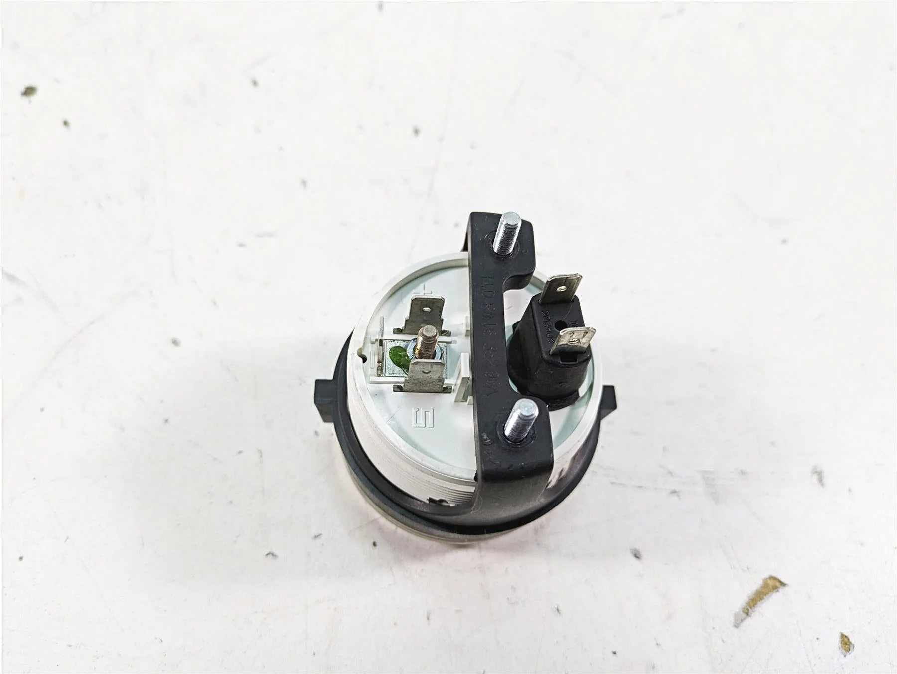 2013 Harley Touring FLHX Street Glide Air Temperature Gauge 75166-01A - Image 9