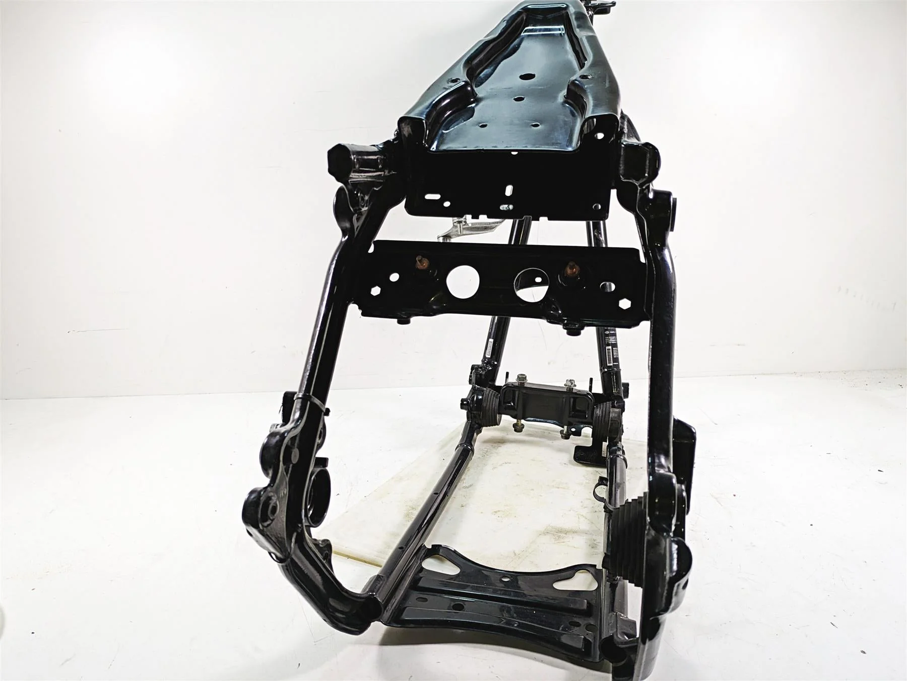 2013 Harley Touring FLHX Street Glide Bent Main Frame Chassis With Salvage Texas Title 47900-11BHP - Image 9