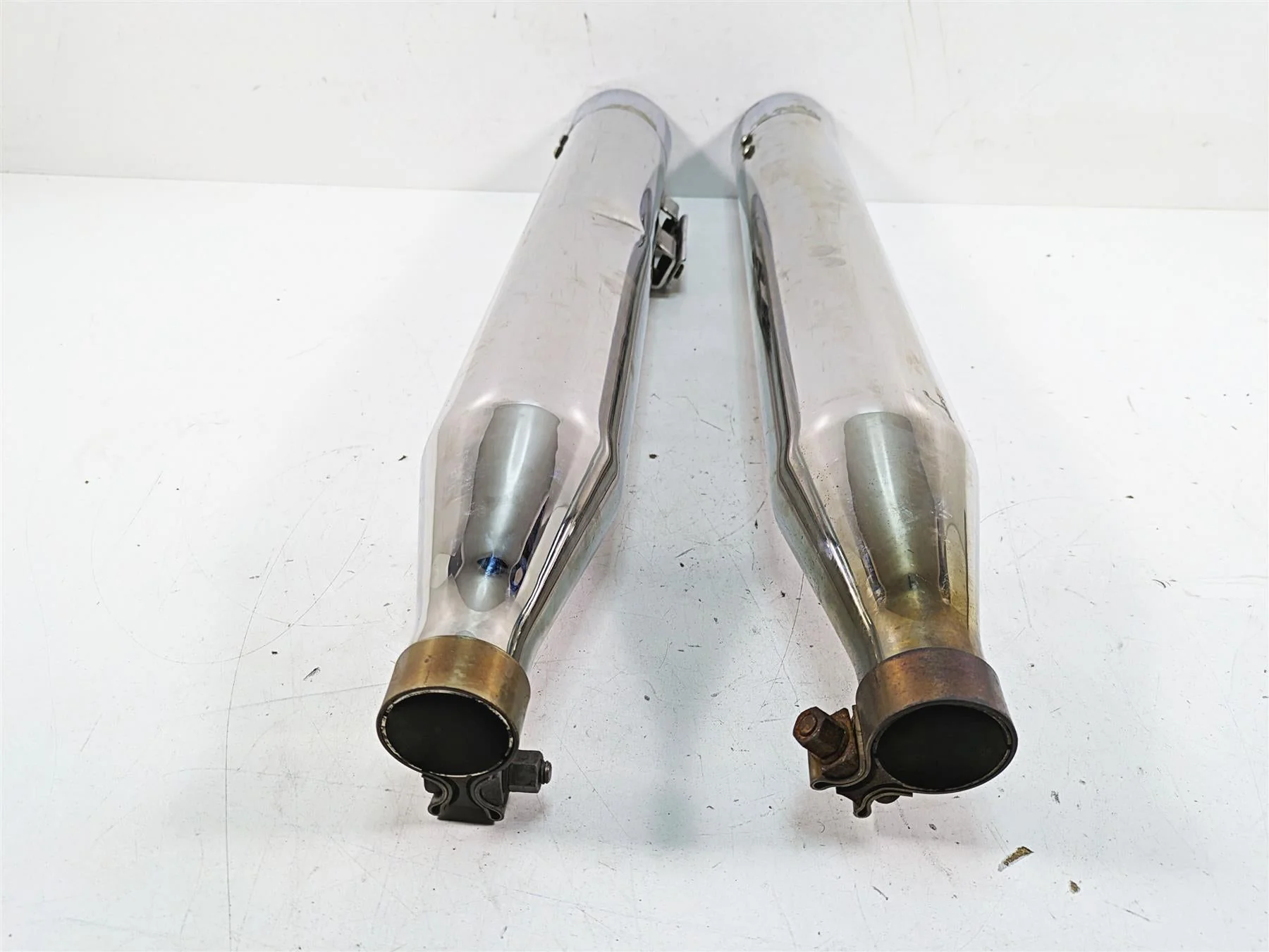2013 Harley Touring FLHX Street Glide Exhaust Muffler Silencer Pipe Set - Image 9