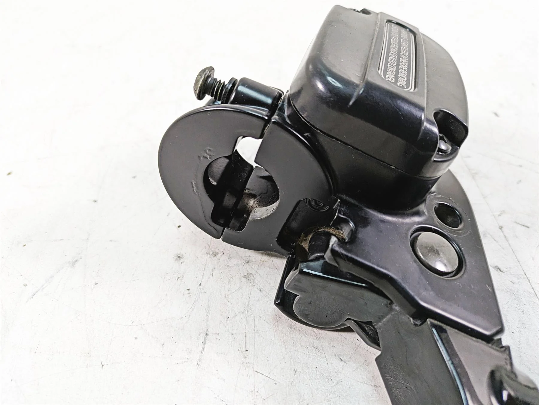 2013 Harley Touring FLHX Street Glide Front Brake Master Cylinder 42855-06D - Image 9