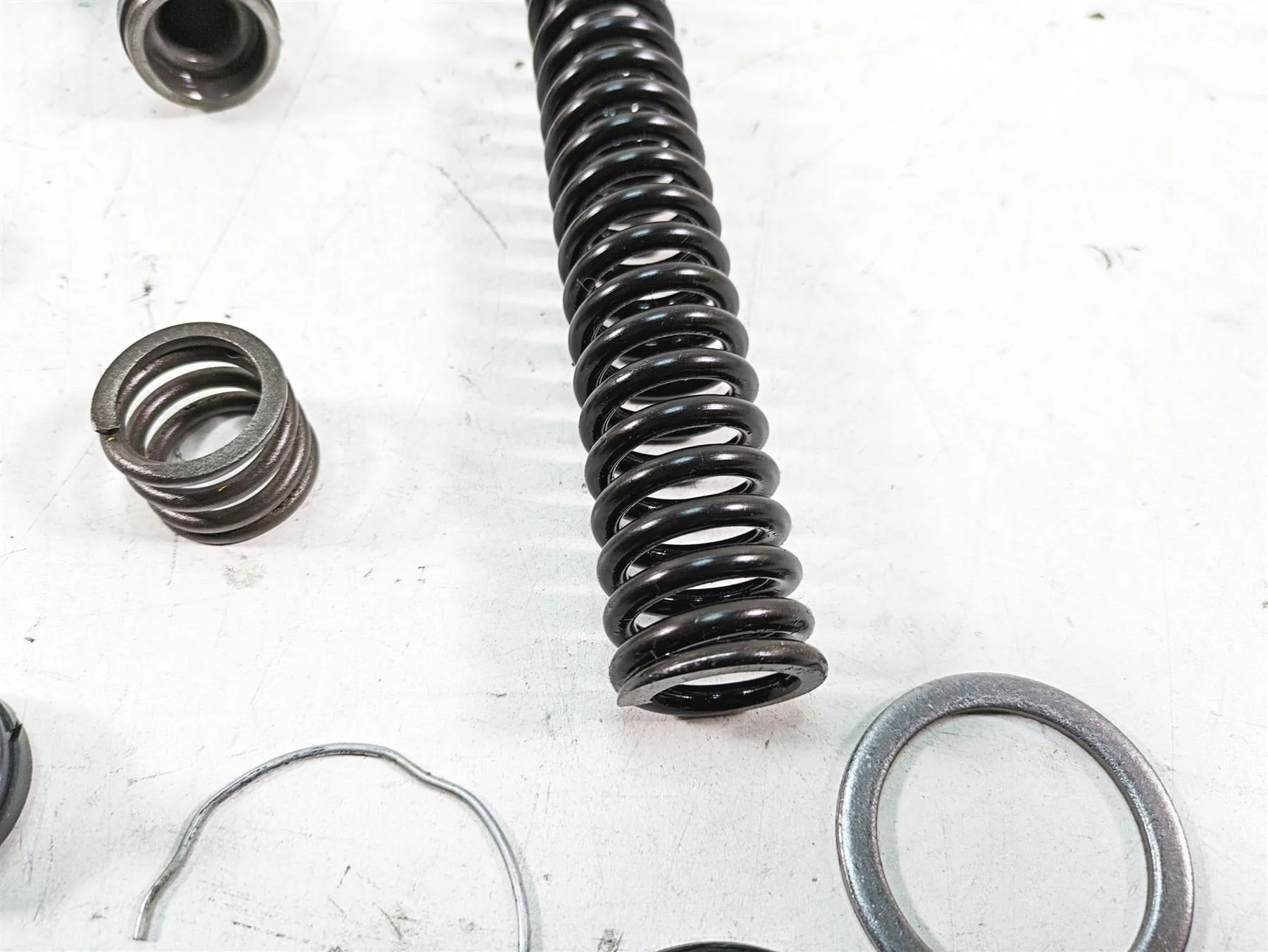 2013 Harley Touring FLHX Street Glide Front Fork Internals Spring Set 46422-09 - Image 10