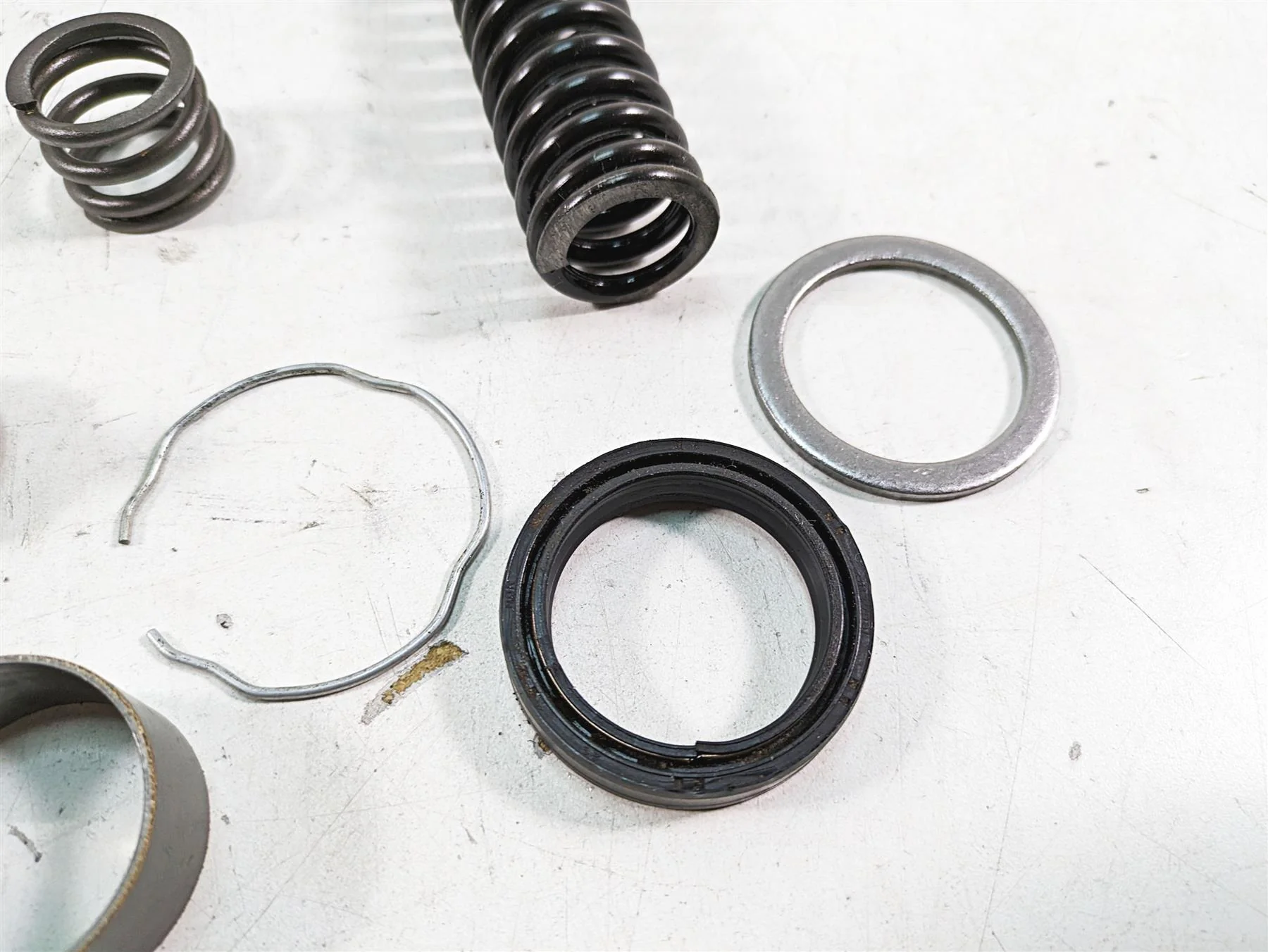 2013 Harley Touring FLHX Street Glide Front Fork Internals Spring Set 46422-09 - Image 6