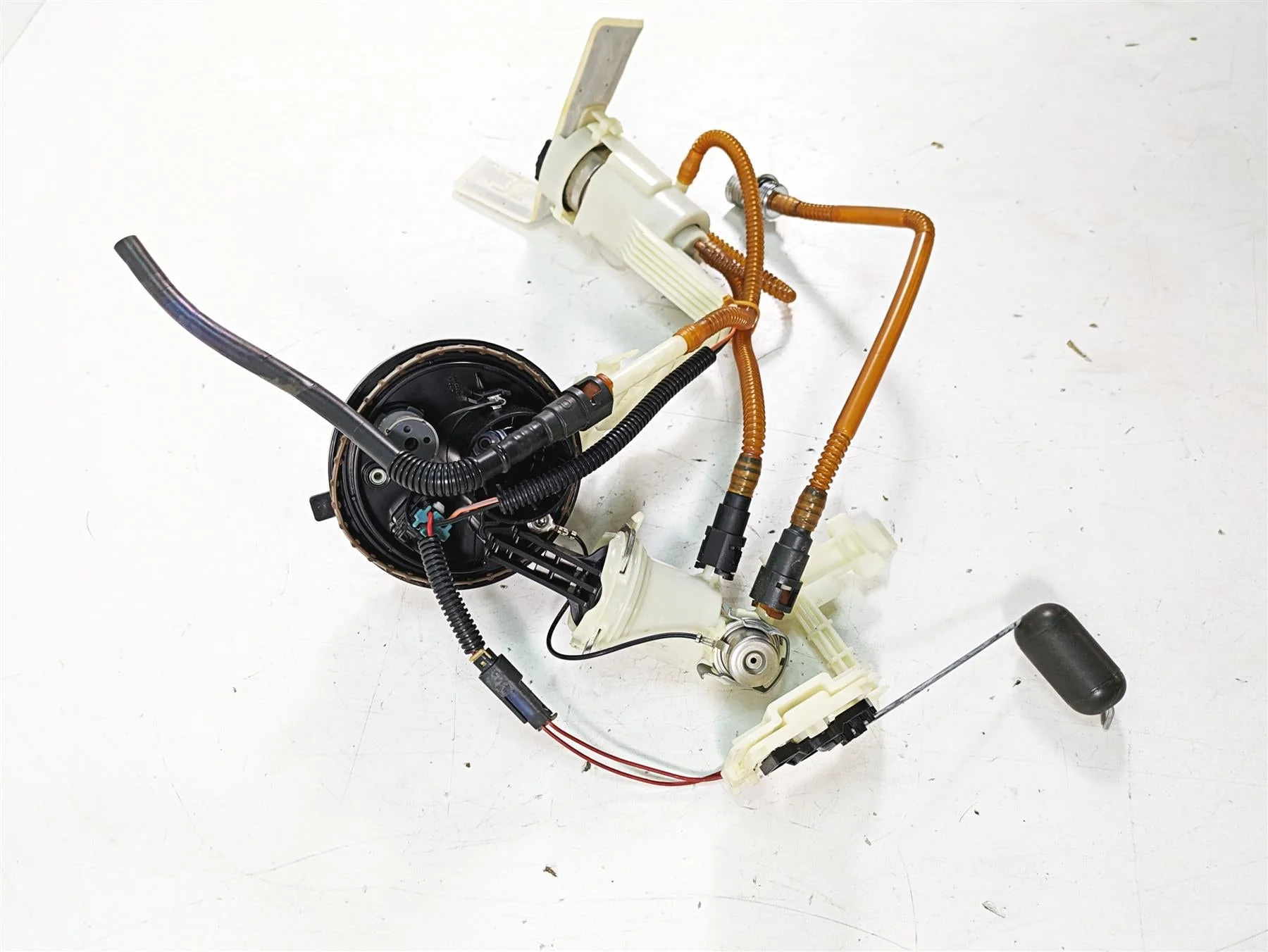 2013 Harley Touring FLHX Street Glide Fuel Gas Petrol Pump - Tested 75069-08C - Image 2
