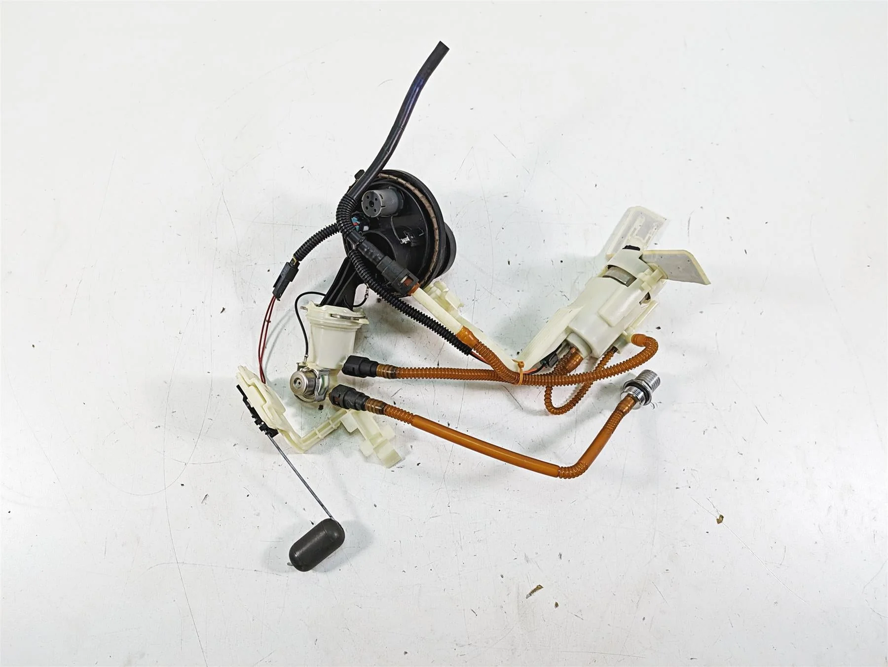 2013 Harley Touring FLHX Street Glide Fuel Gas Petrol Pump - Tested 75069-08C - Image 4