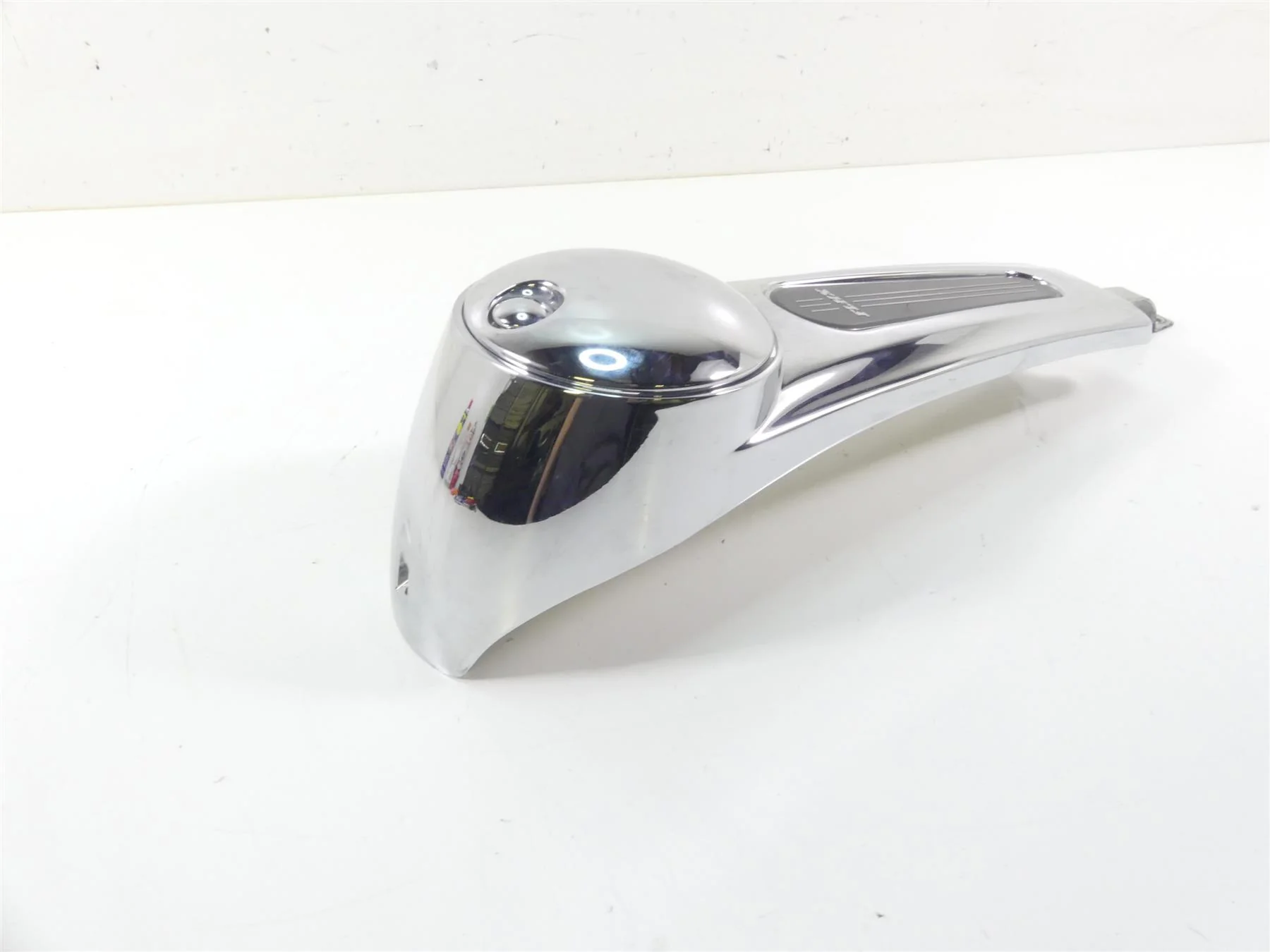 2013 Harley Touring FLHX Street Glide Fuel Gas Tank Cover Dash Console 69214-08 - Image 12