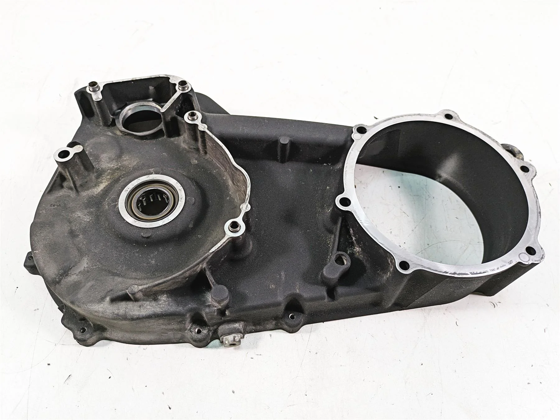 2013 Harley Touring FLHX Street Glide Inner Primary Clutch Cover -Read 60677-07A