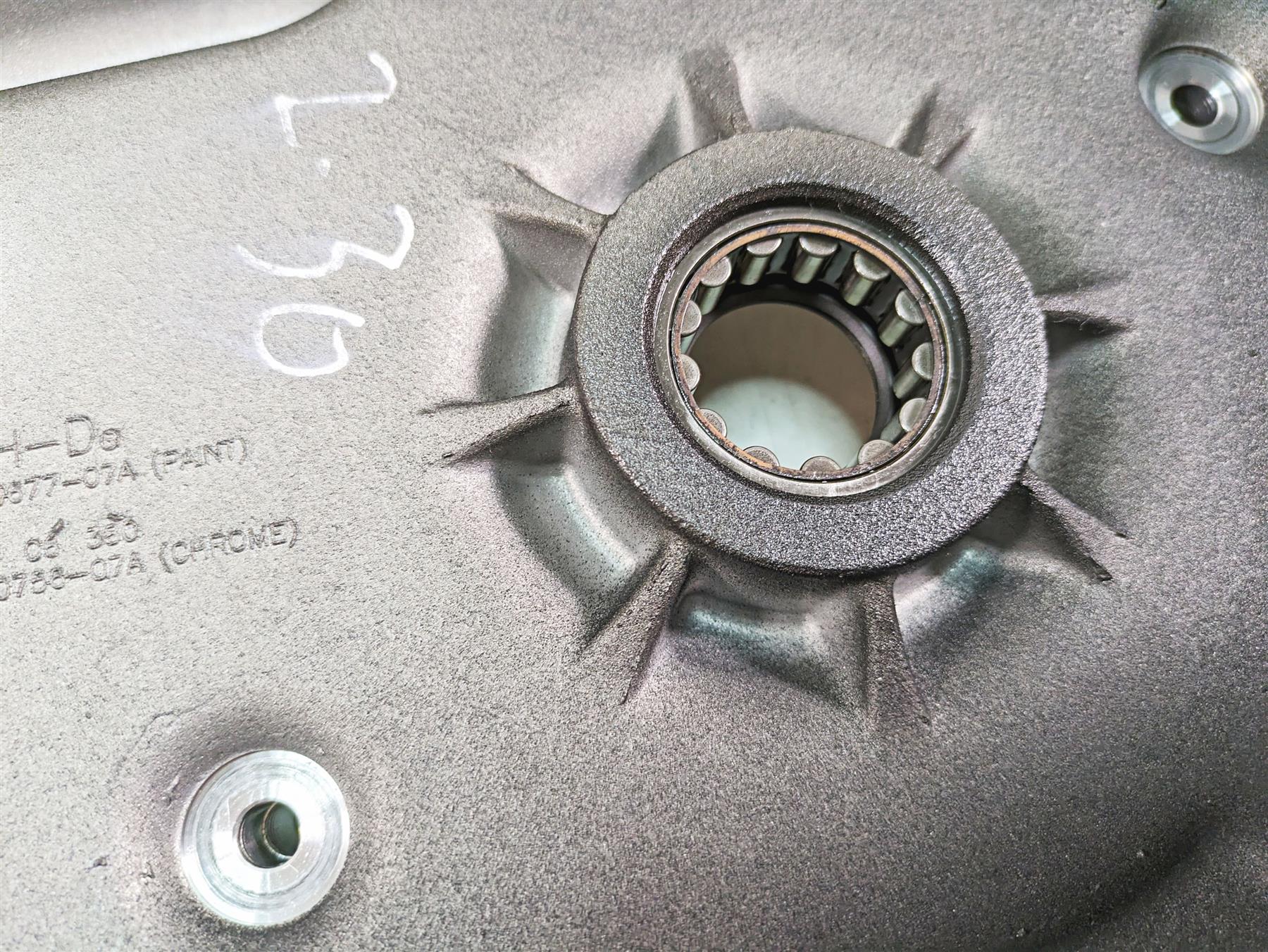 2013 Harley Touring FLHX Street Glide Inner Primary Clutch Cover -Read 60677-07A - Image 10