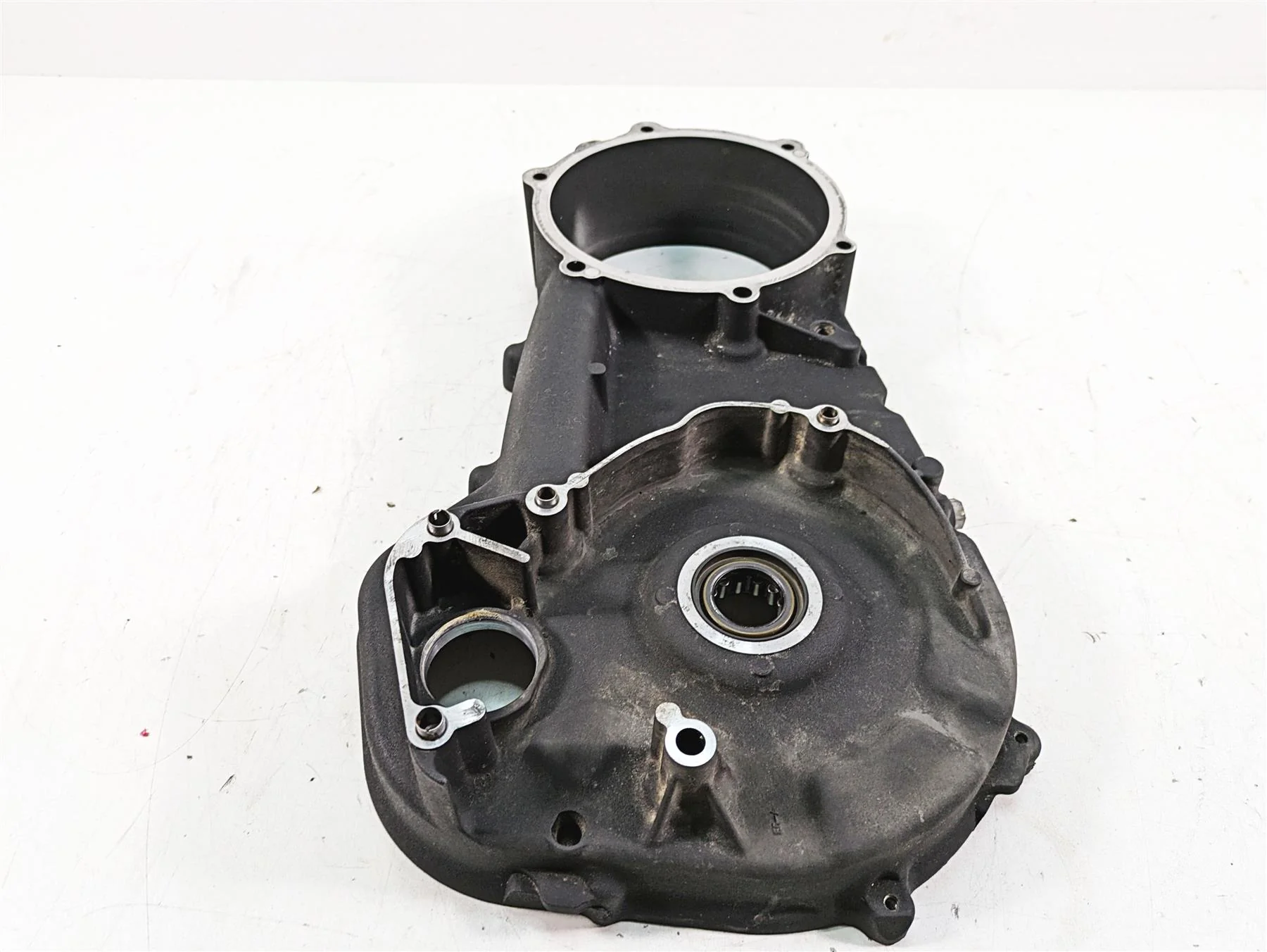 2013 Harley Touring FLHX Street Glide Inner Primary Clutch Cover -Read 60677-07A - Image 5