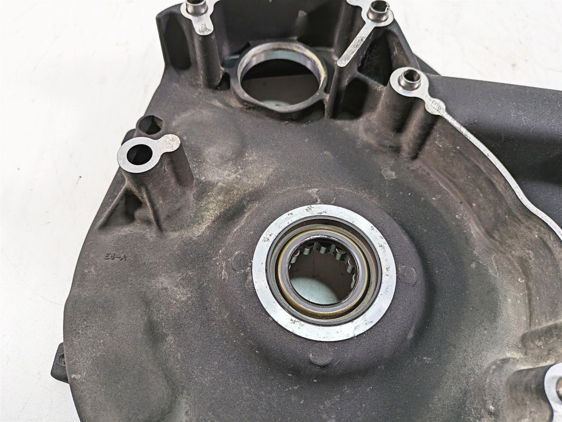 2013 Harley Touring FLHX Street Glide Inner Primary Clutch Cover -Read 60677-07A - Image 7