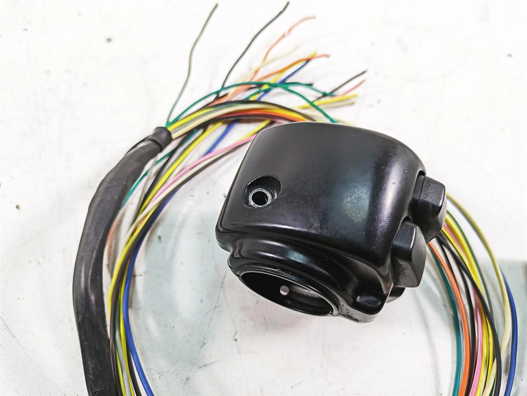 2013 Harley Touring FLHX Street Glide Left Hand Control Switch -Read 71682-06A - Image 8