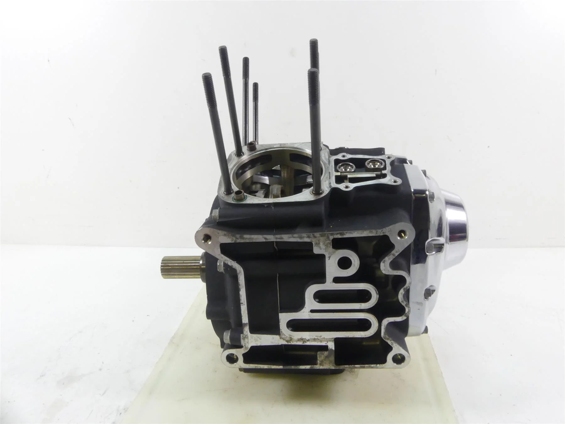 2013 Harley Touring FLHX Street Glide Lower Engine Bottom End Crankcase 24621-06 - Image 4