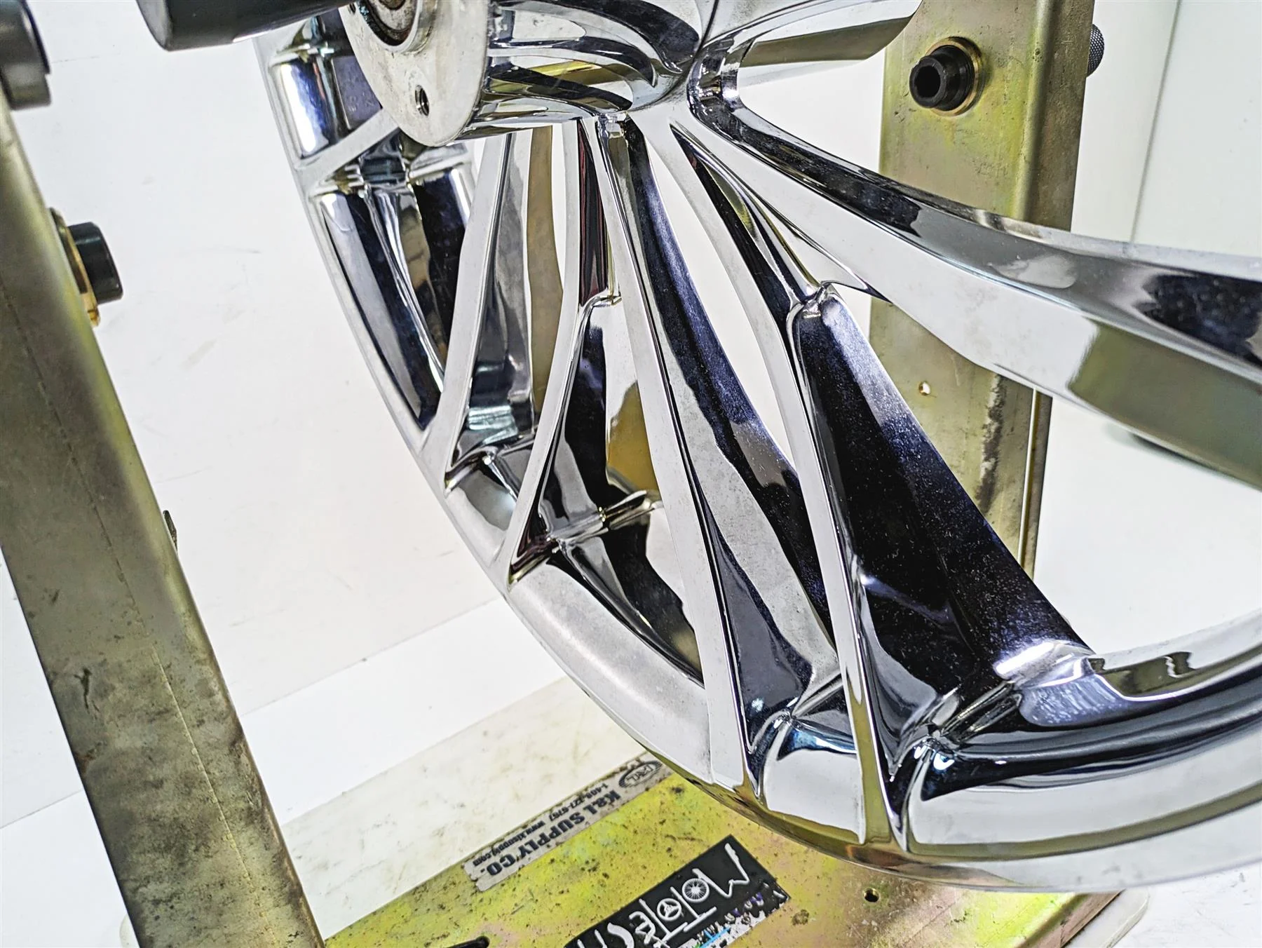 2013 Harley Touring FLHX Street Glide Mototeks Rise 21x3.25 Front Wheel -Read - Image 8