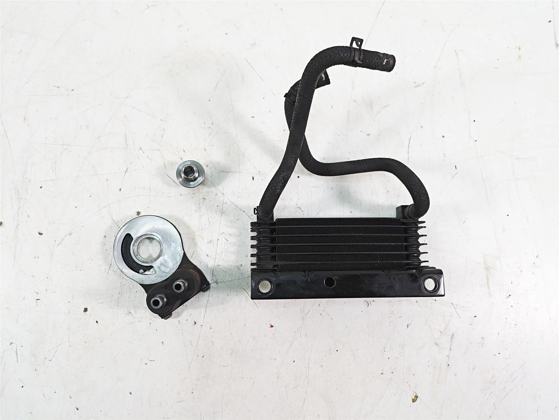 2013 Harley Touring FLHX Street Glide Oil Cooler & Flange Adapter Set 63083-11A - Image 4