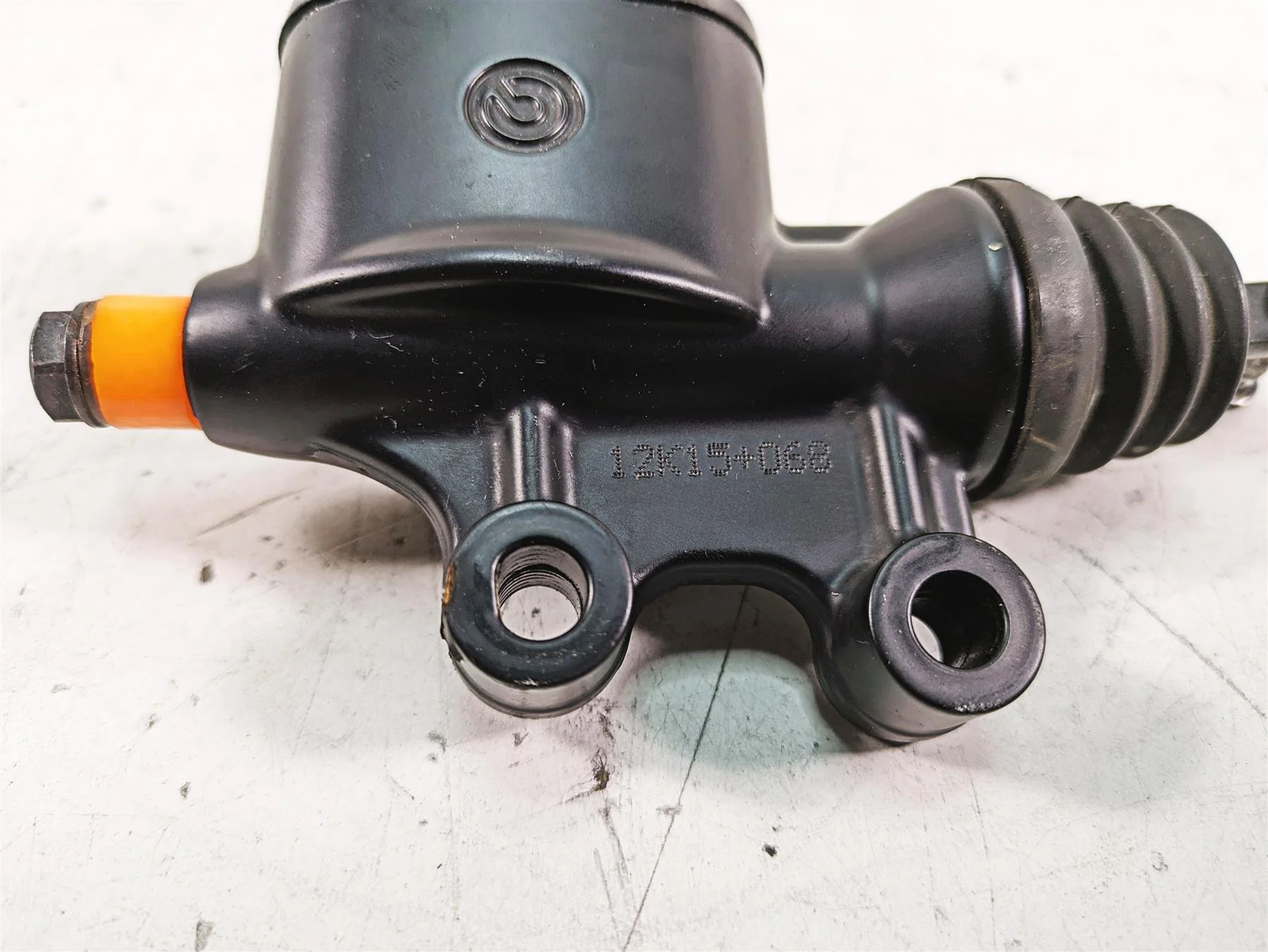 2013 Harley Touring FLHX Street Glide Rear Brake Master Cylinder  41763-08C - Image 8