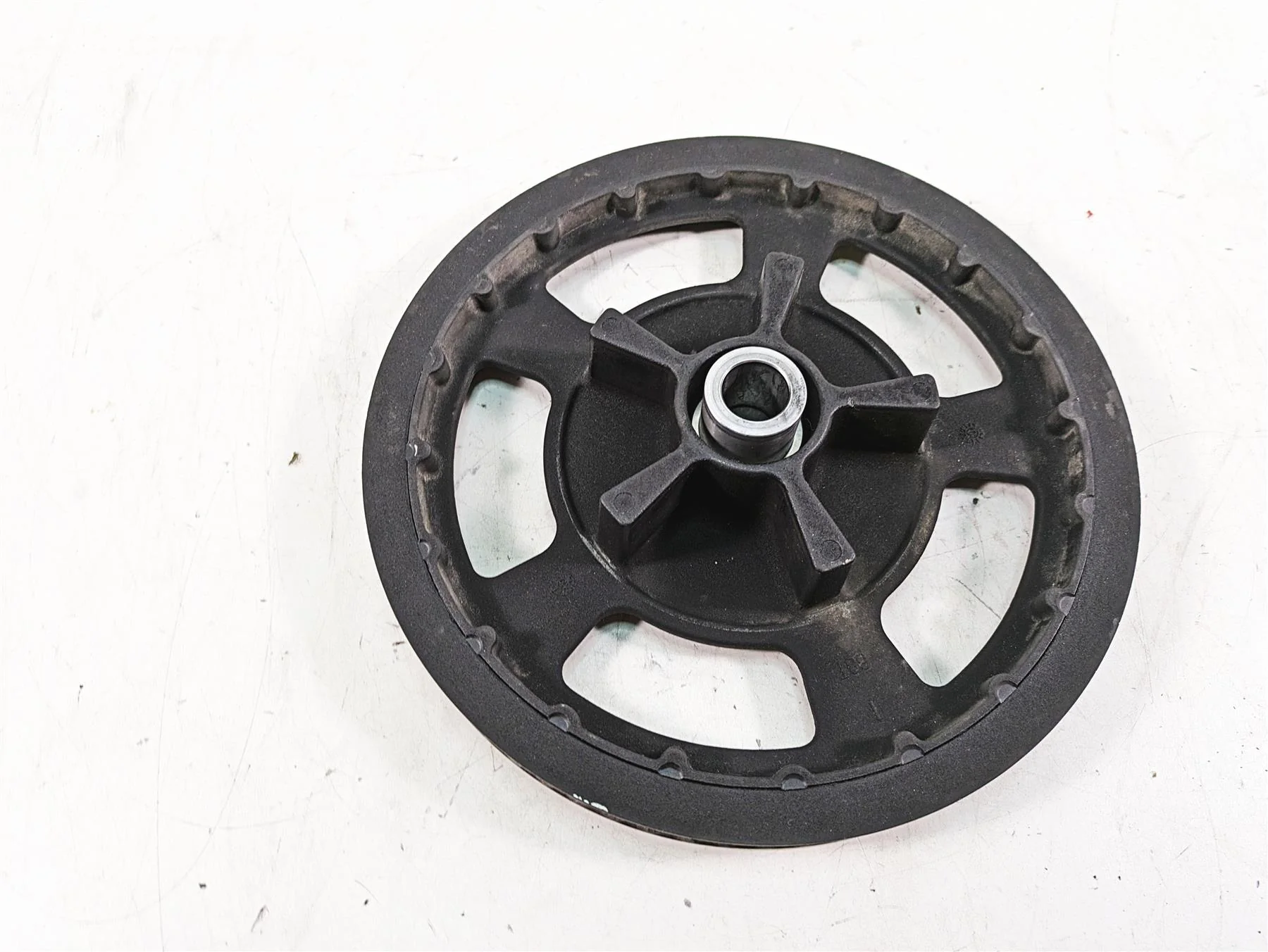 2013 Harley Touring FLHX Street Glide Rear Drive Belt Pulley 68T 1" 40217-09 - Image 11