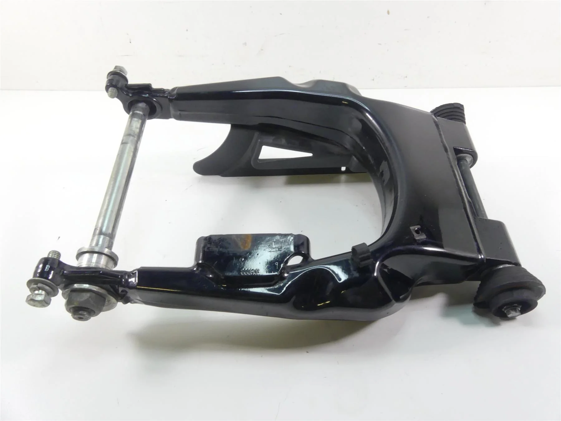 2013 Harley Touring FLHX Street Glide Rear Swing Arm Swingarm + Axle 47549-09A - Image 4