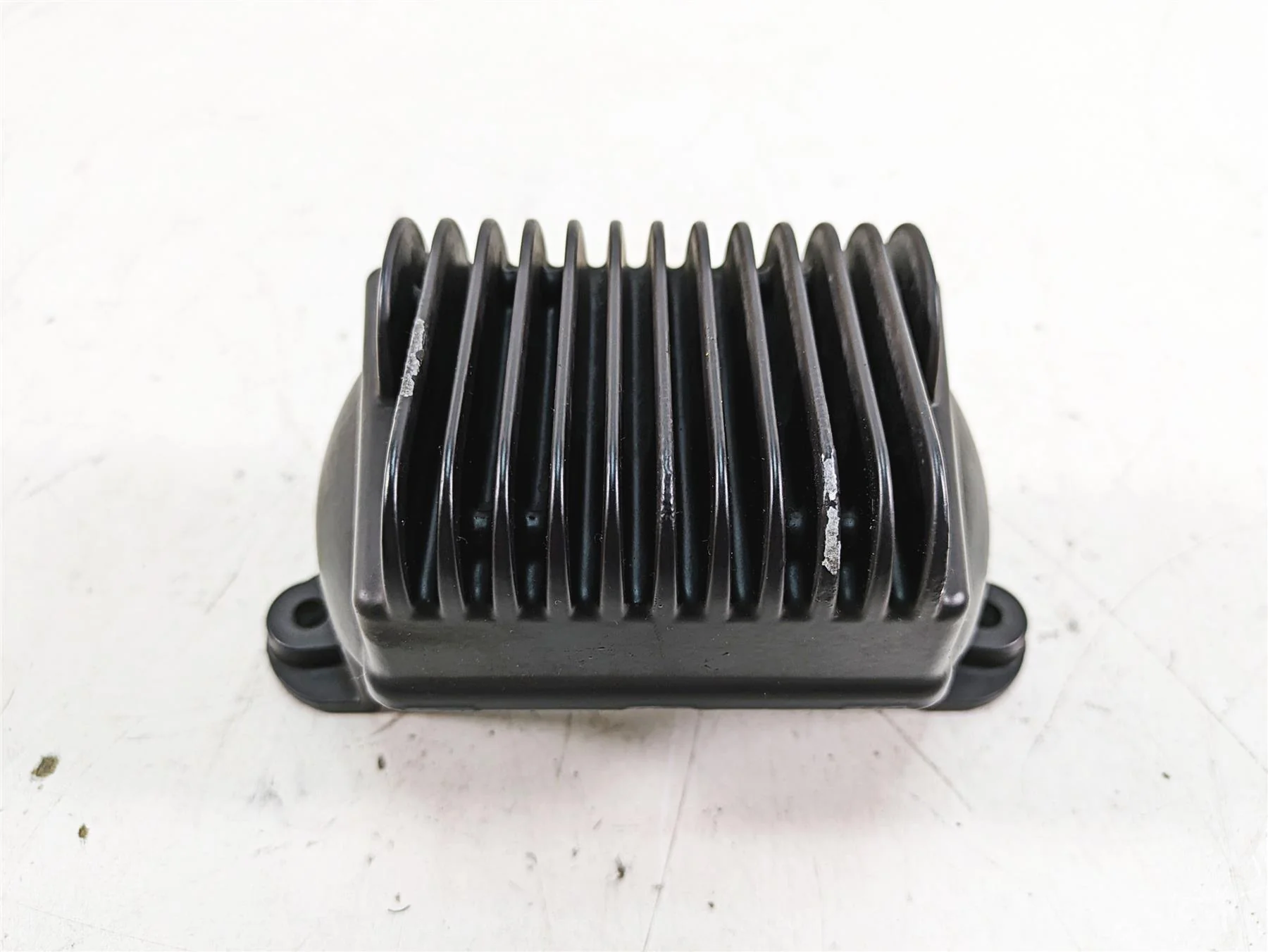 2013 Harley Touring FLHX Street Glide Rectifier Voltage Regulator 74505-09A - Image 3