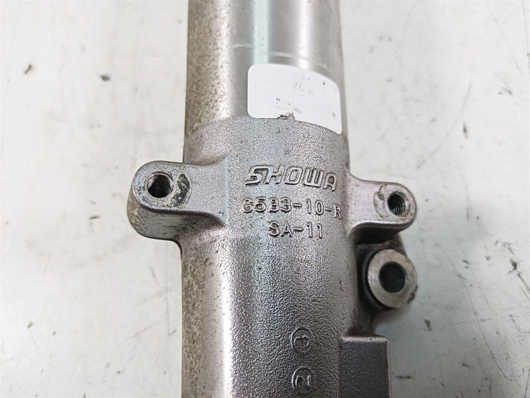 2013 Harley Touring FLHX Street Glide Right Front Fork Lower Slider 46498-00A - Image 10