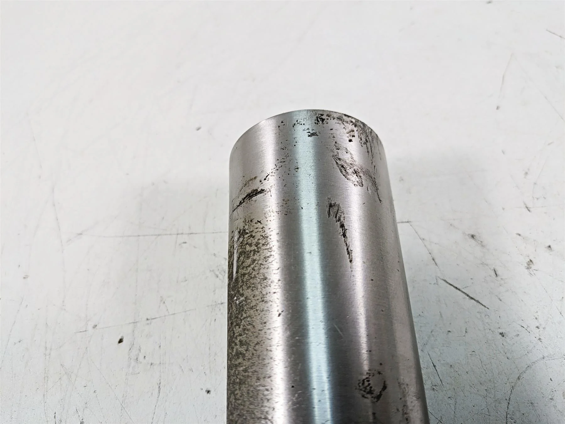 2013 Harley Touring FLHX Street Glide Right Front Fork Lower Slider 46498-00A - Image 11