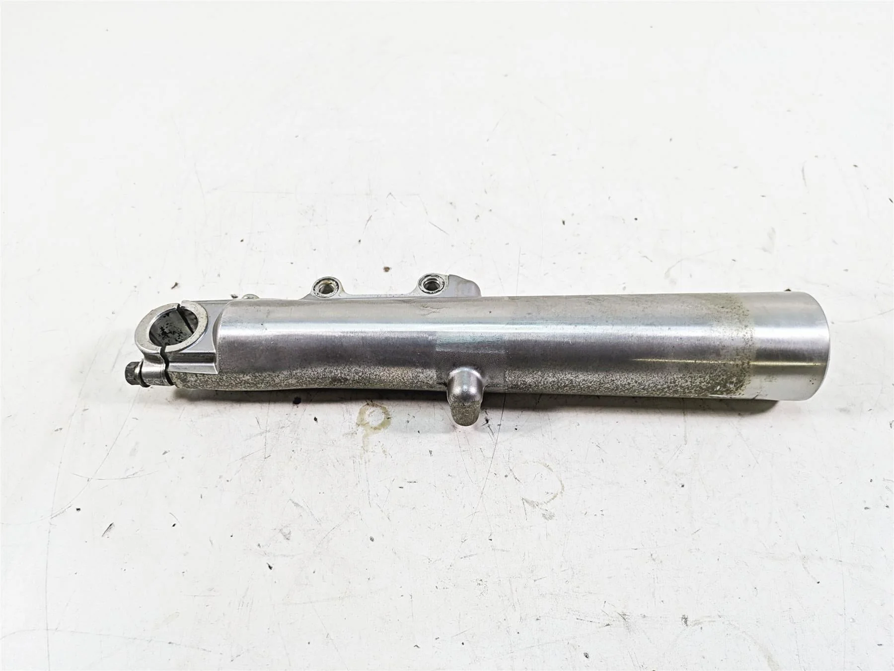 2013 Harley Touring FLHX Street Glide Right Front Fork Lower Slider 46498-00A - Image 3