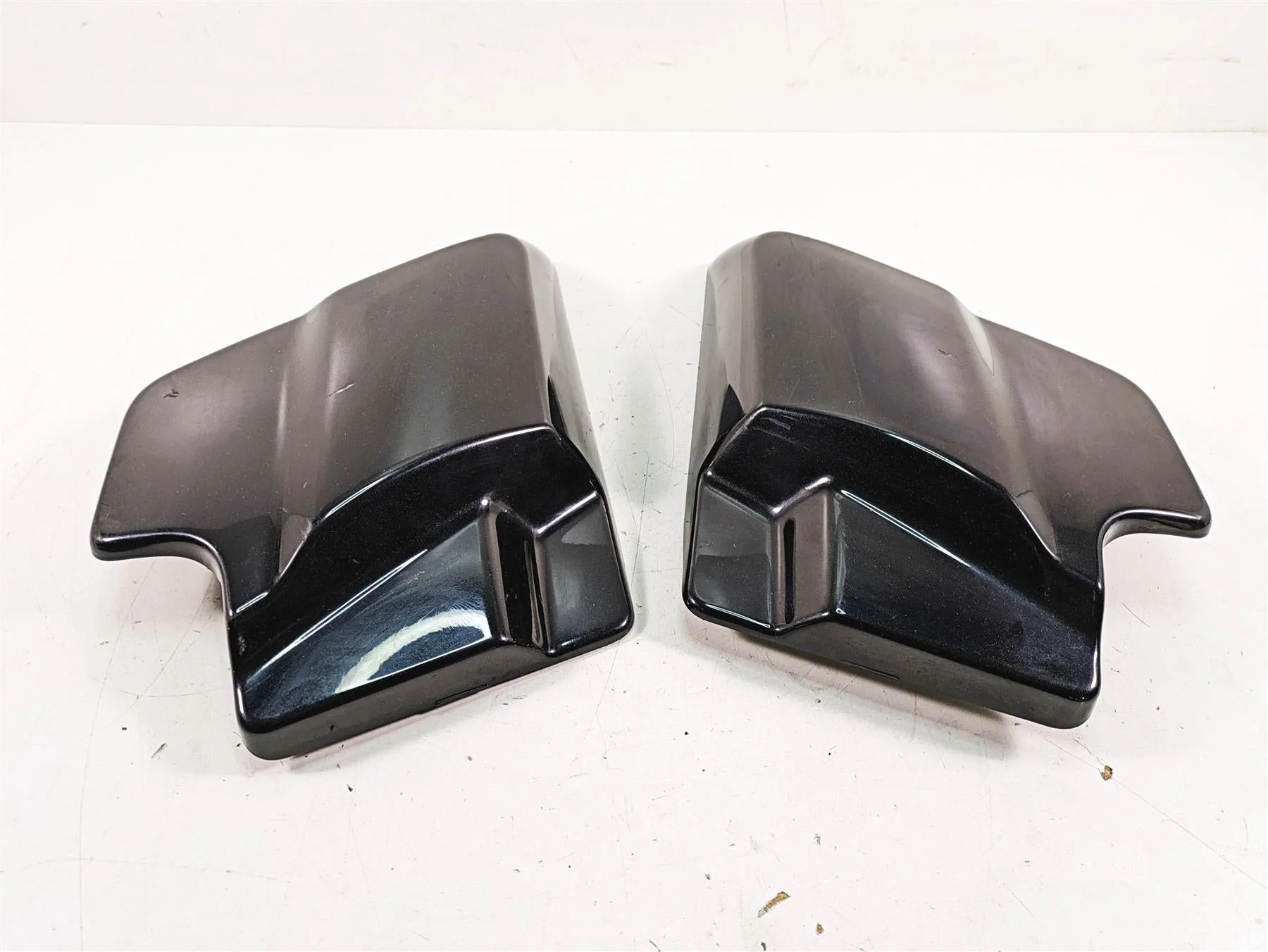 2013 Harley Touring FLHX Street Glide Side Cover Fairing Set -Read 66048-09A - Image 5