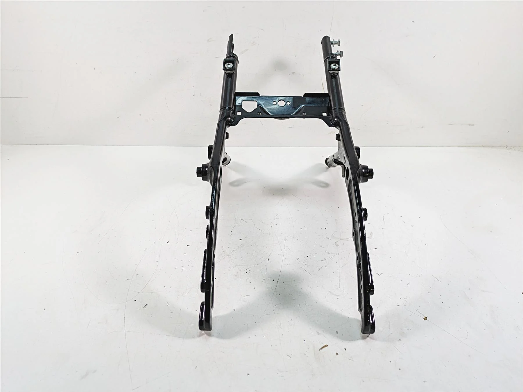2013 Harley Touring FLHX Street Glide Straight Subframe Sub Frame 48079-09BHP - Image 4