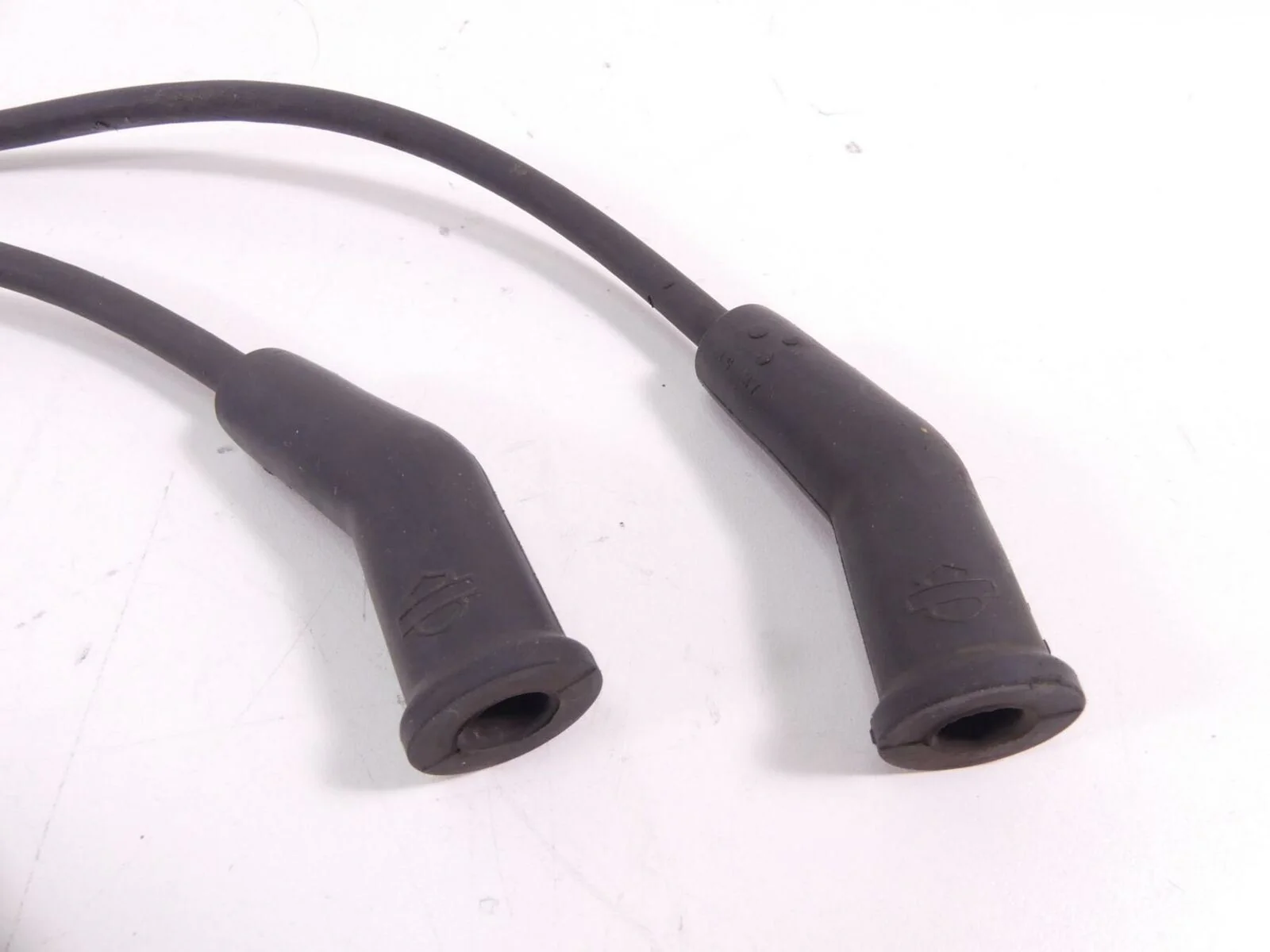 2013 Harley Touring FLTRU Road Glide Delphi Ignition Coil 28058097 - Image 9