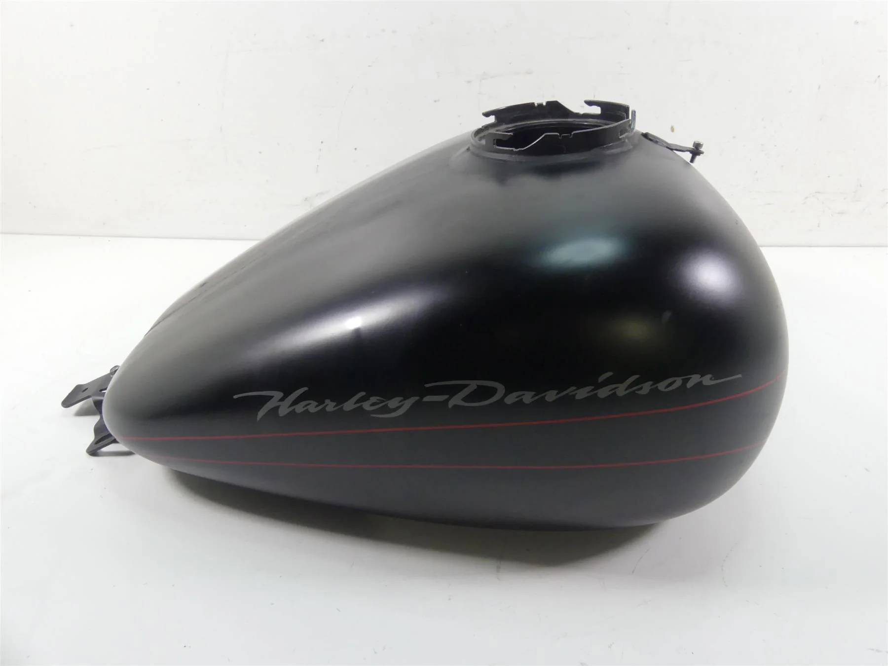 2013 Harley Touring FLTRX Road Glide Fuel Gas Petrol Tank - Read 61356-08