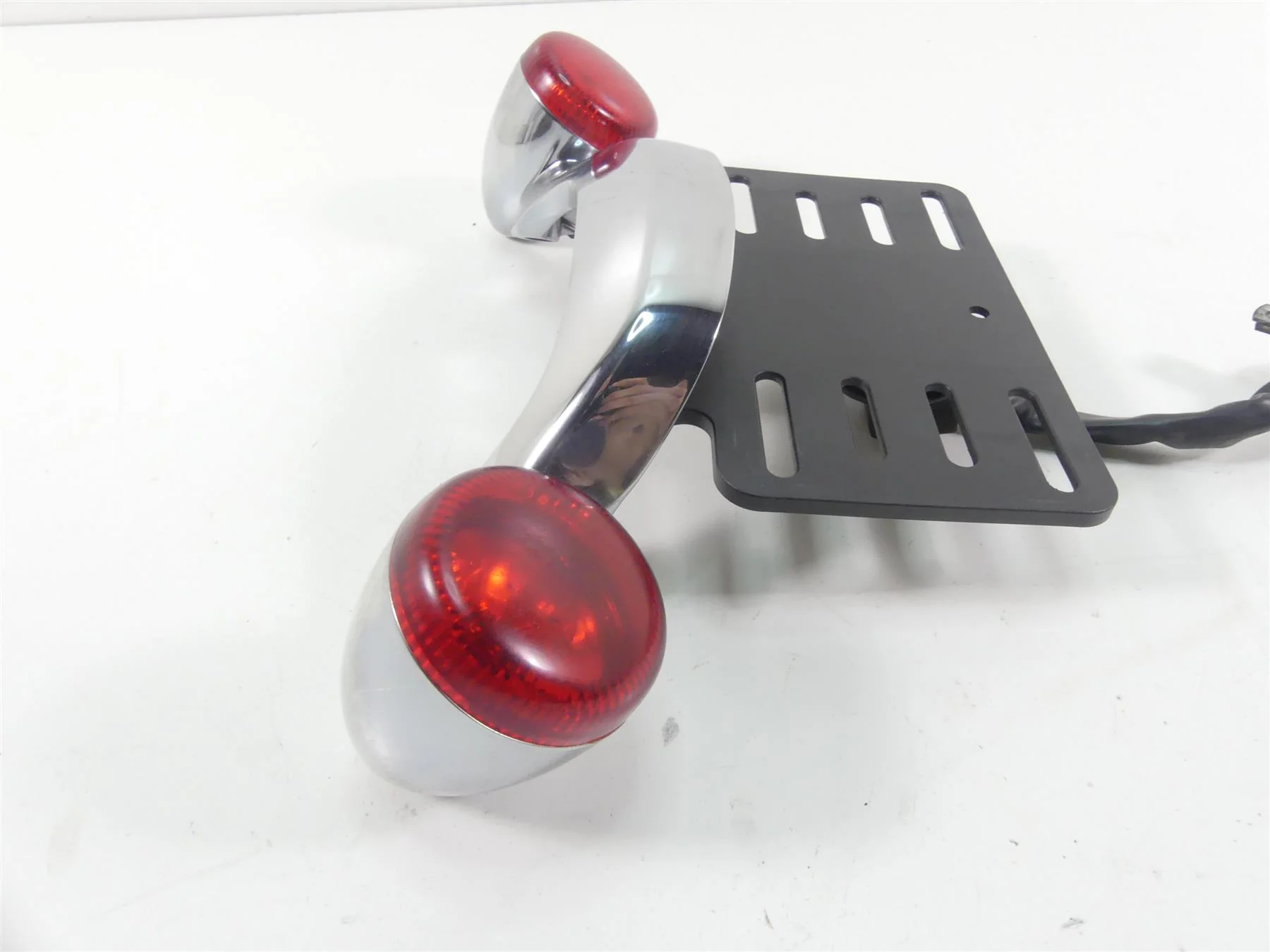 2013 Harley Touring FLTRX Road Glide Rear Turn Signal Blinker Bar 73314-10 - Image 4