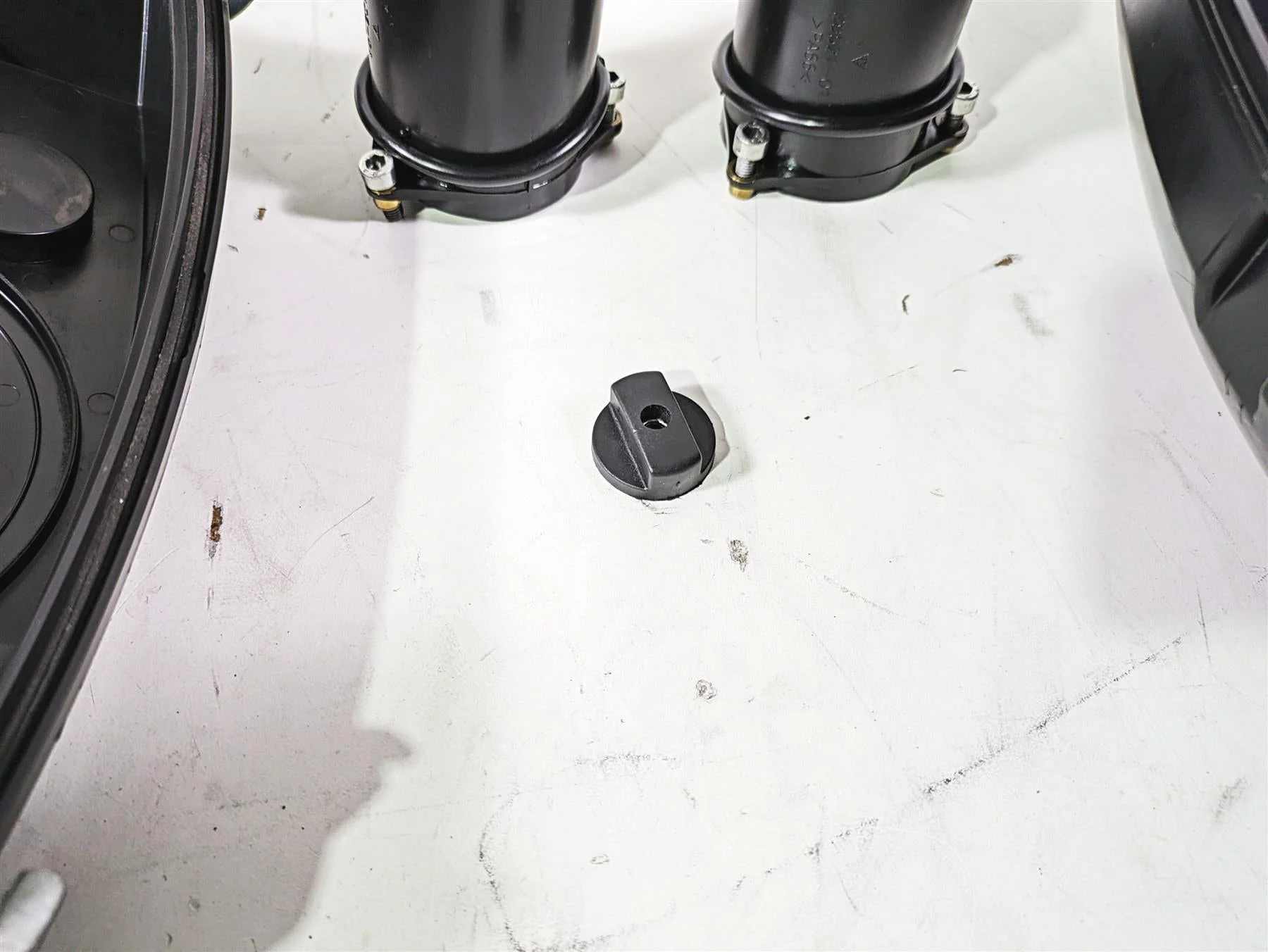 2013 Harley VRSCDX Night Rod Sp Air Box Cleaner Breather Filter 29435-05 - Image 7