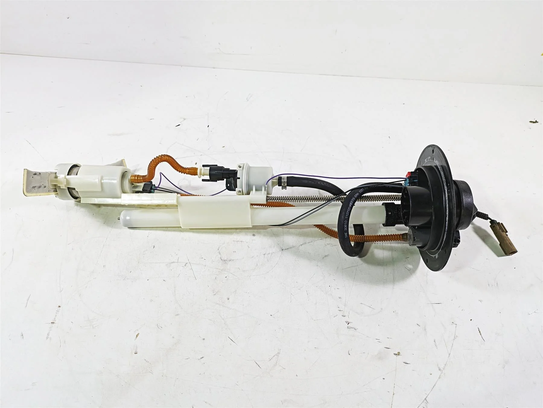 2013 Harley VRSCDX Night Rod Sp Fuel Gas Petrol Pump -Tested 75123-09A - Image 3