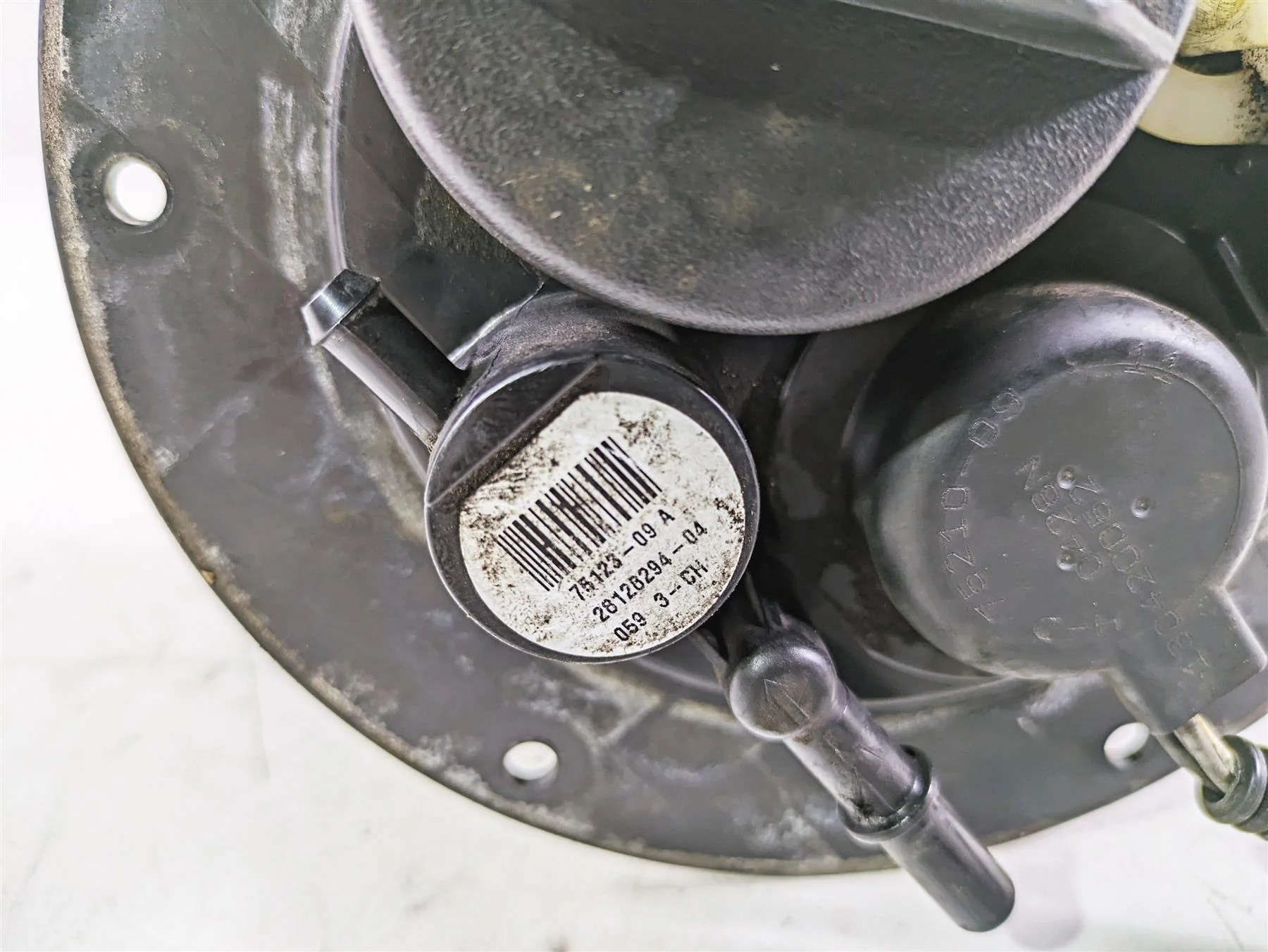 2013 Harley VRSCDX Night Rod Sp Fuel Gas Petrol Pump -Tested 75123-09A - Image 8