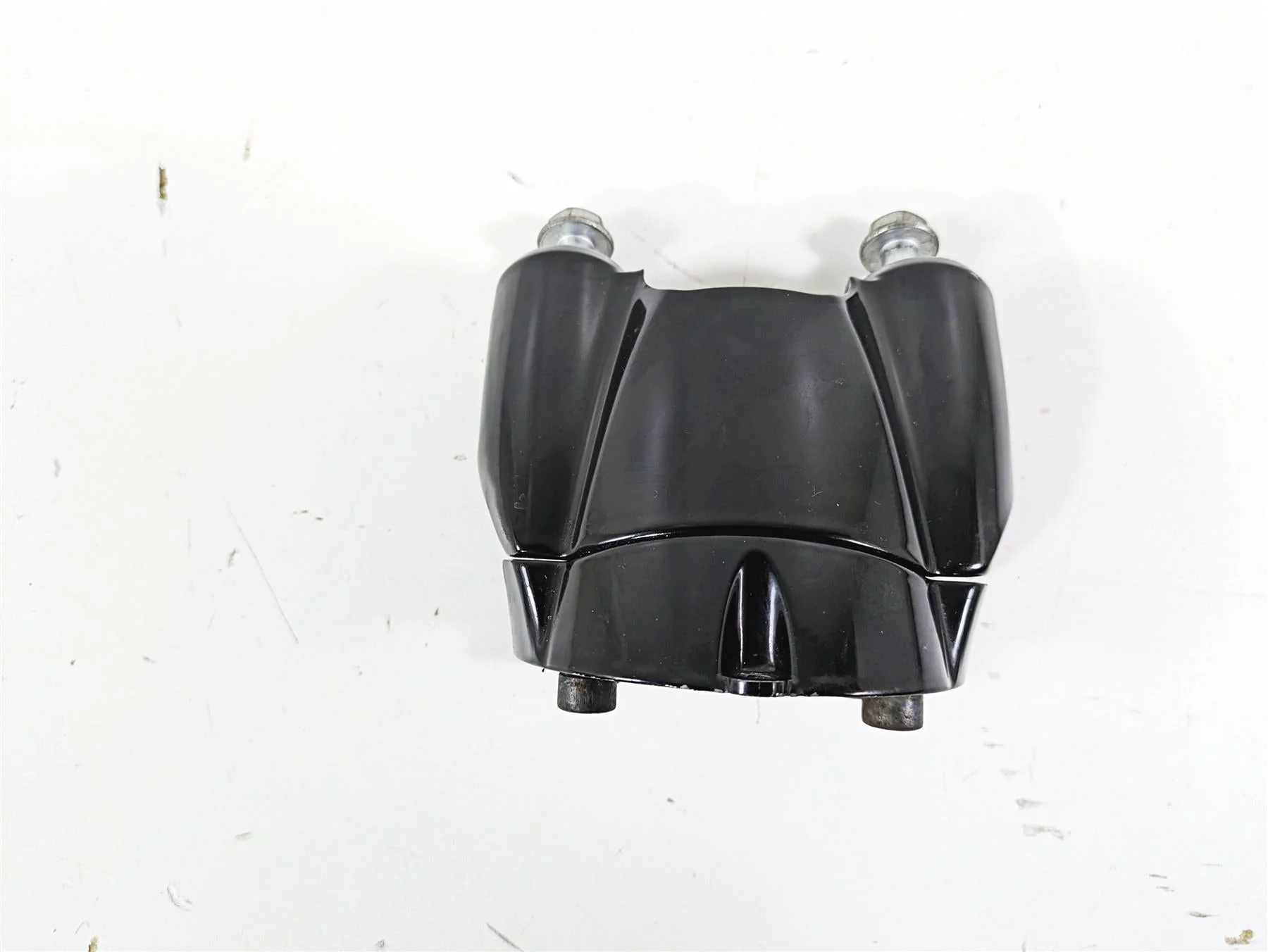 2013 Harley VRSCDX Night Rod Sp Handlebar Riser Holder Set 55989-04 56284-06 - Image 5