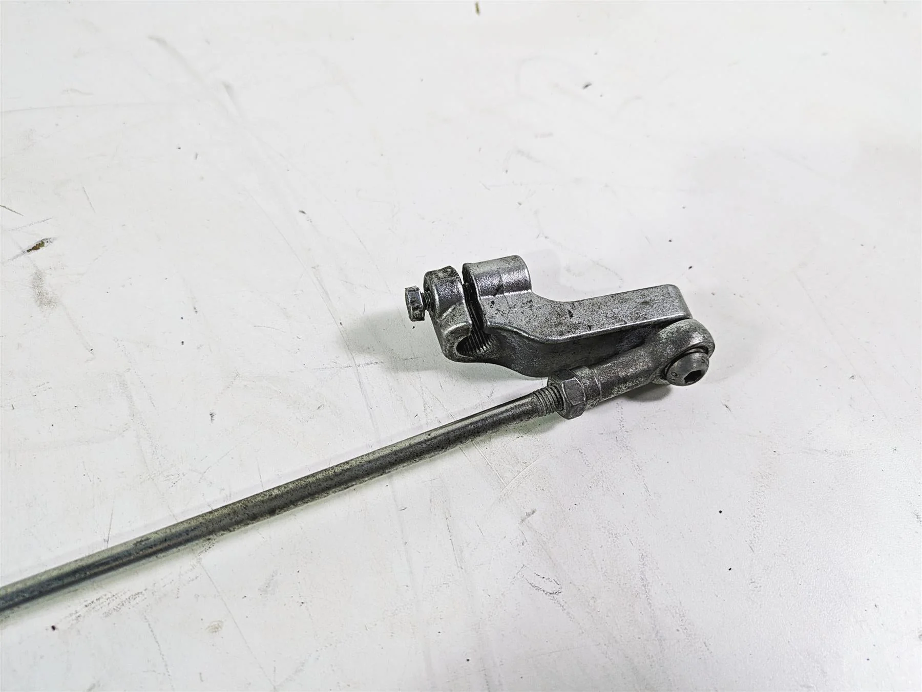2013 Harley VRSCDX Night Rod Sp Left Front Footpeg & Shifter Parts 33757-01A - Image 8